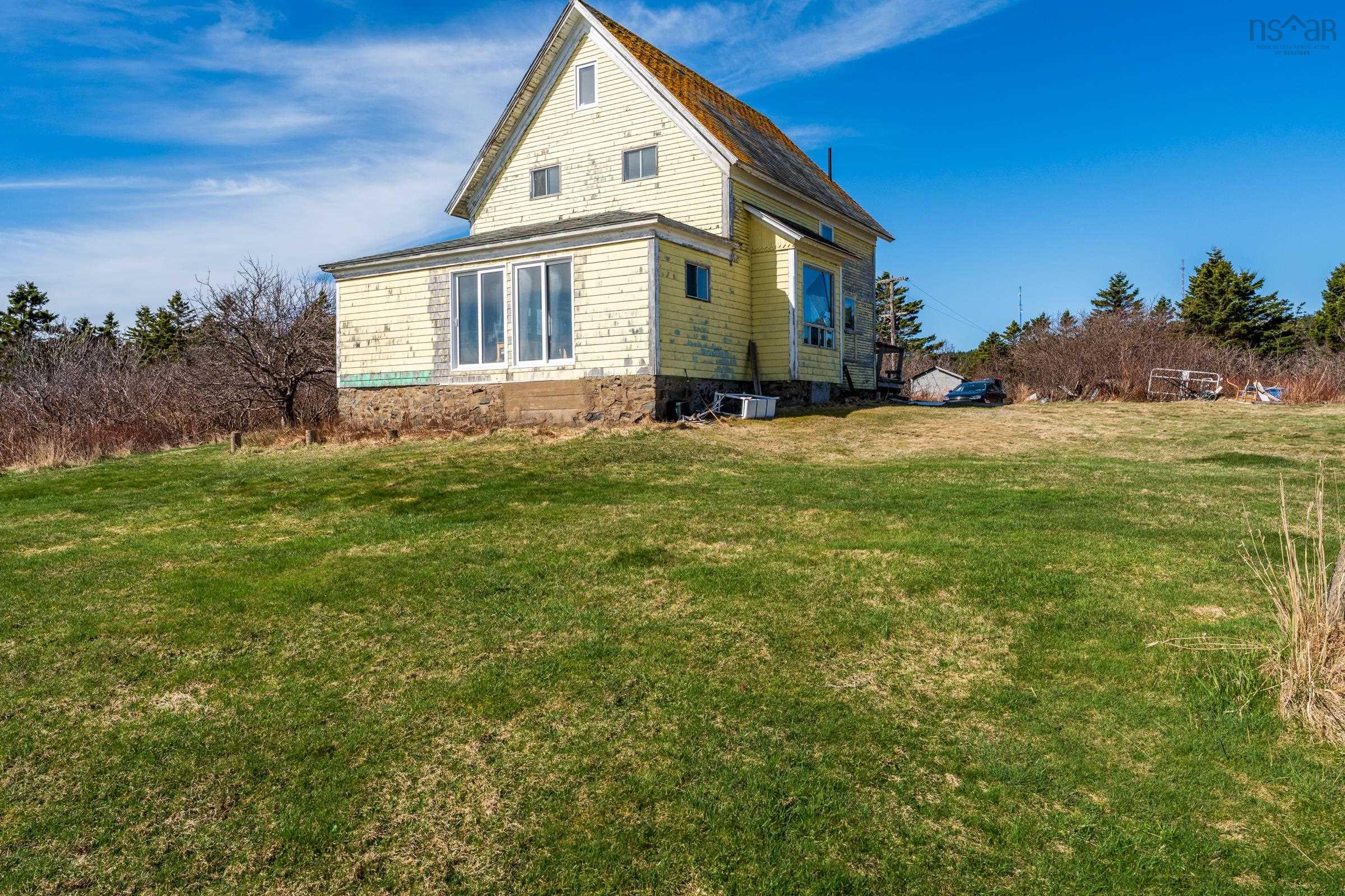 $89,000.00: 3284 Highway 217, Tiverton