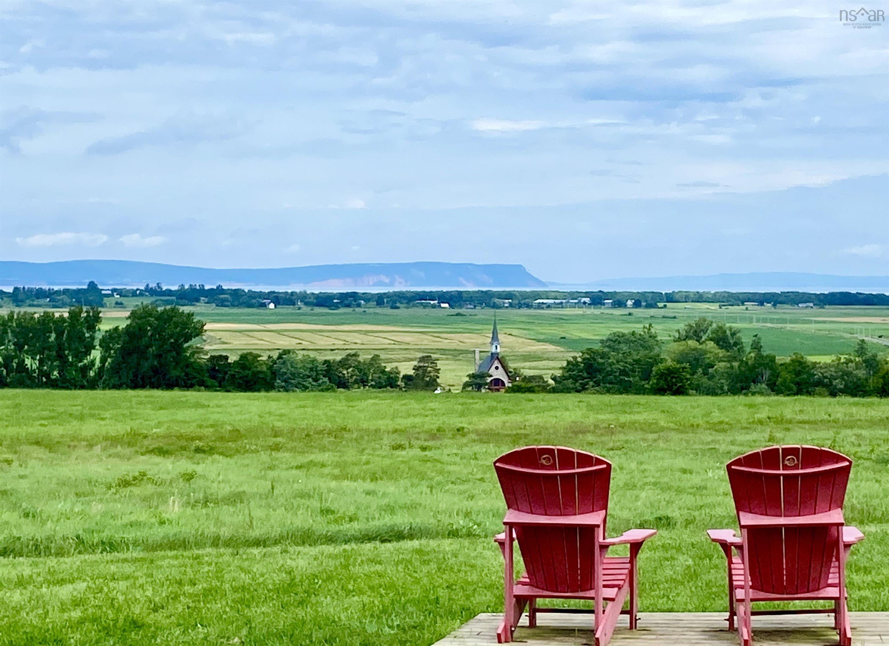 $655,000.00: 102 Pheasant Road, North Grand Pre