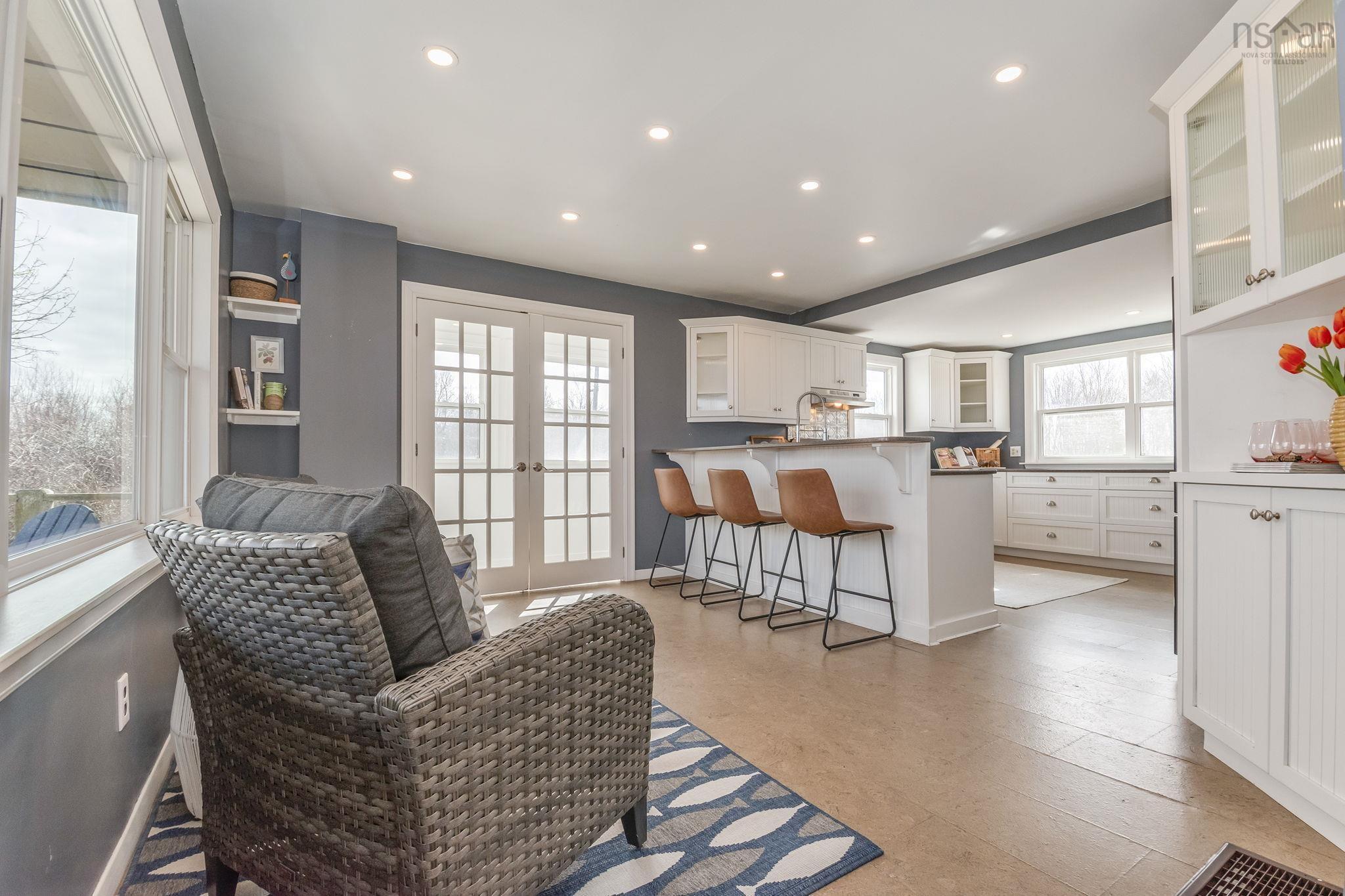 $725,000.00: 102 Pheasant Road, North Grand Pre