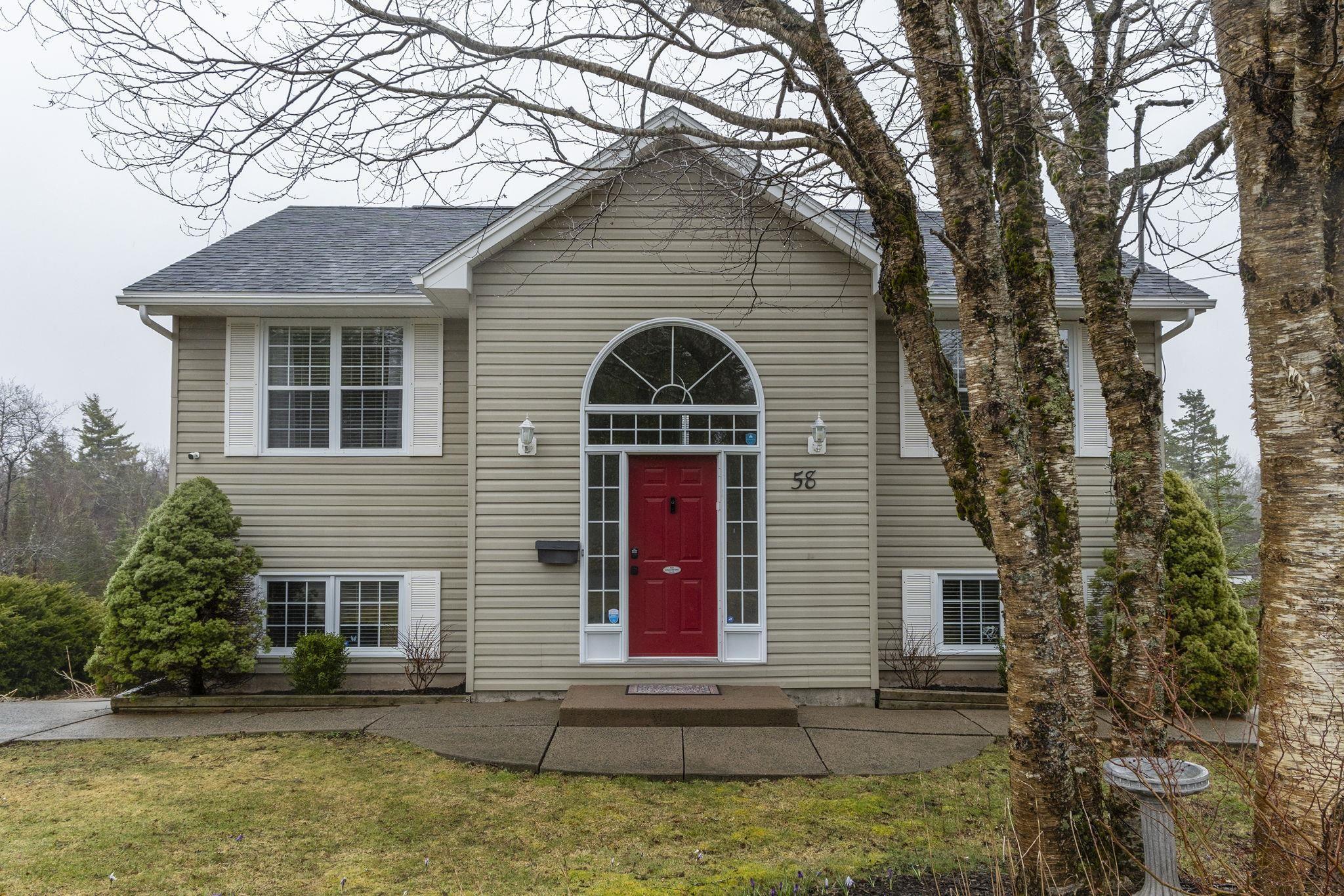 $649,900.00: 58 Riverwood Drive, Timberlea