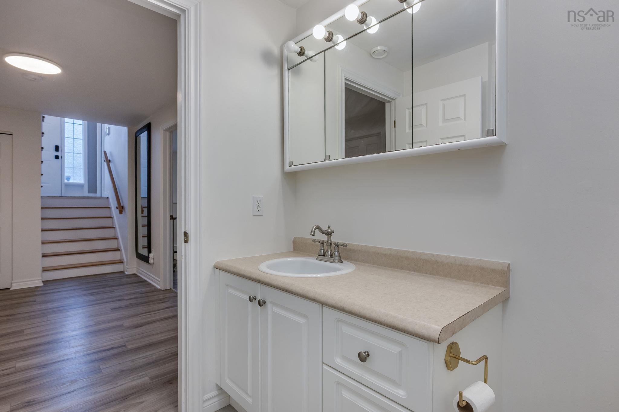 $649,900.00: 58 Riverwood Drive, Timberlea