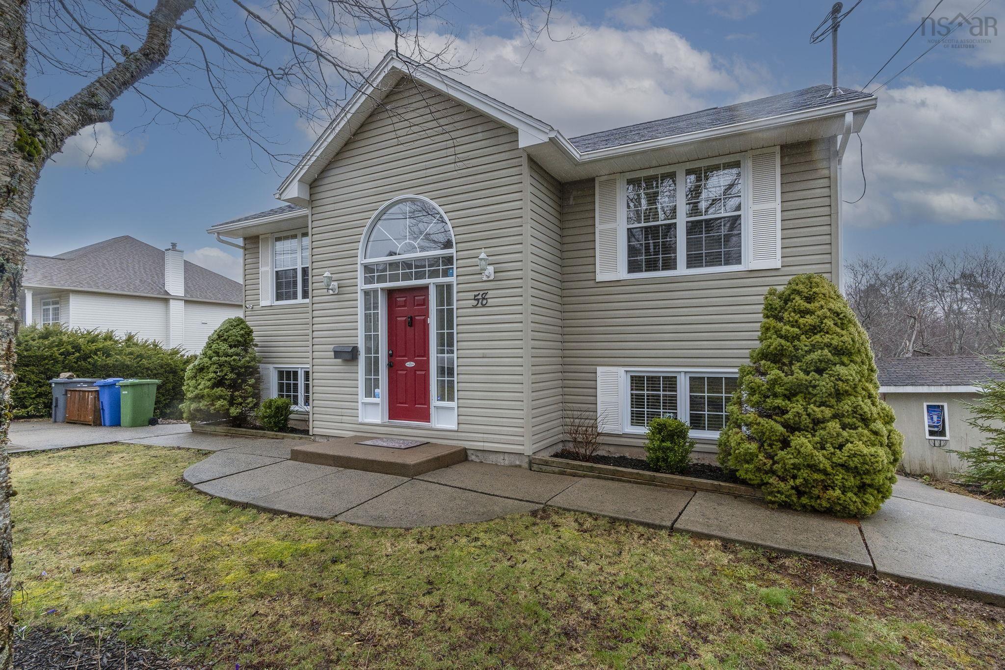 $649,900.00: 58 Riverwood Drive, Timberlea