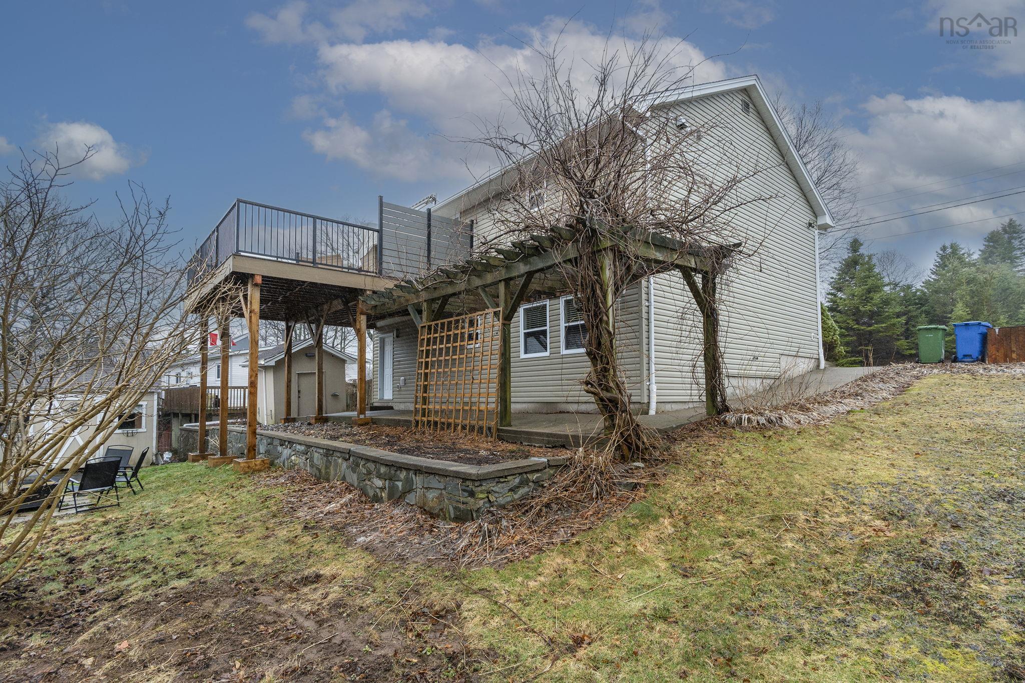 $649,900.00: 58 Riverwood Drive, Timberlea