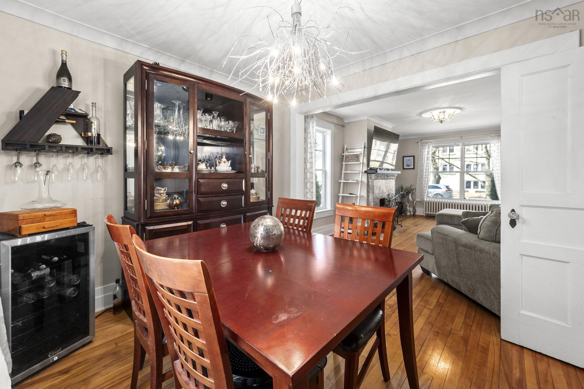 $1,675,000.00: 949 McLean Street, Halifax