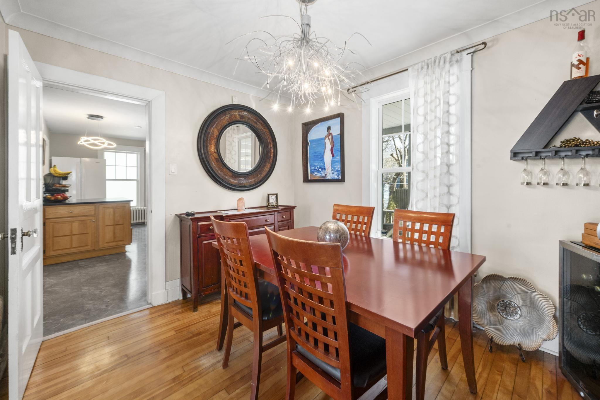 $1,675,000.00: 949 McLean Street, Halifax