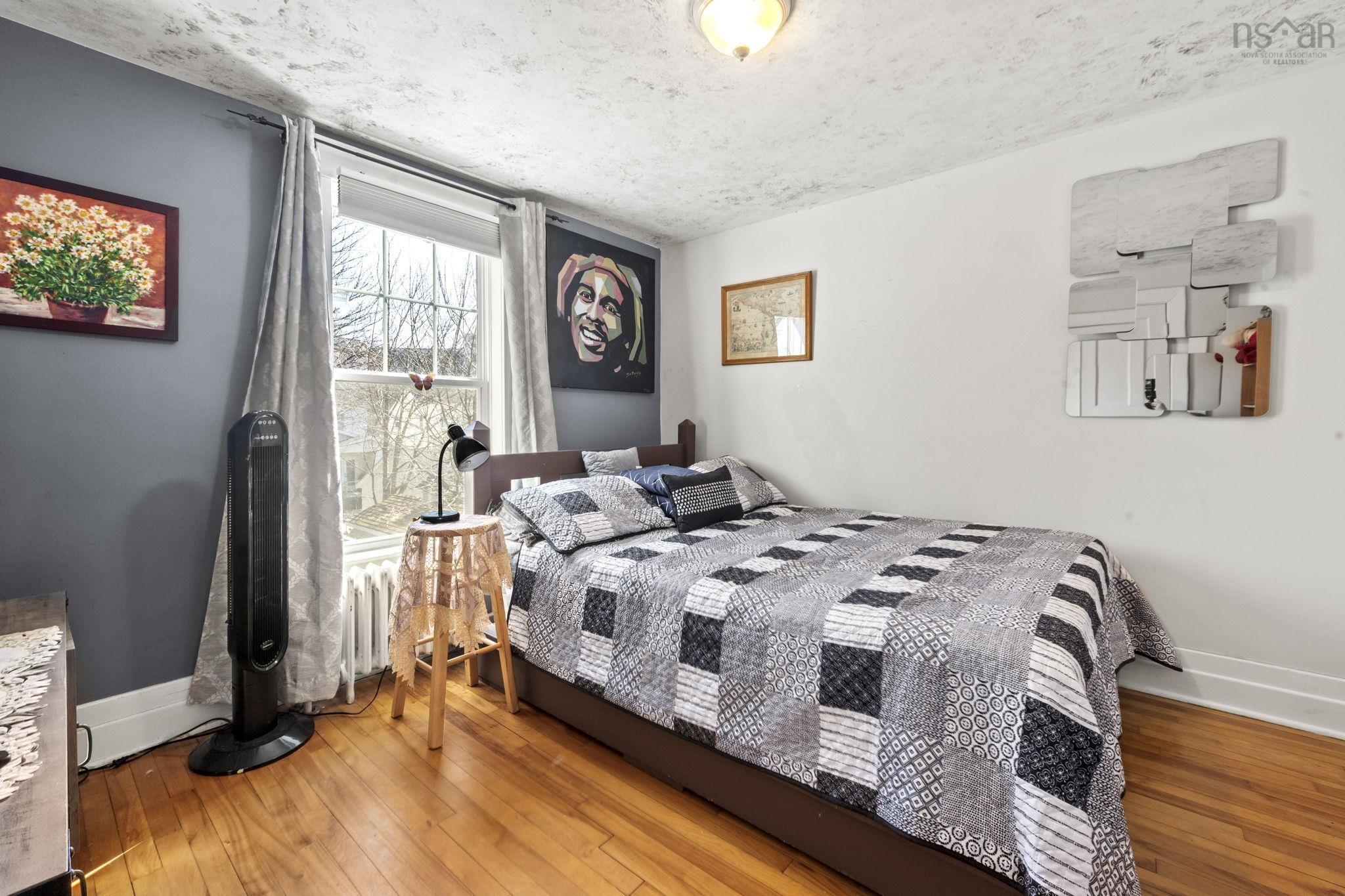 $1,675,000.00: 949 McLean Street, Halifax