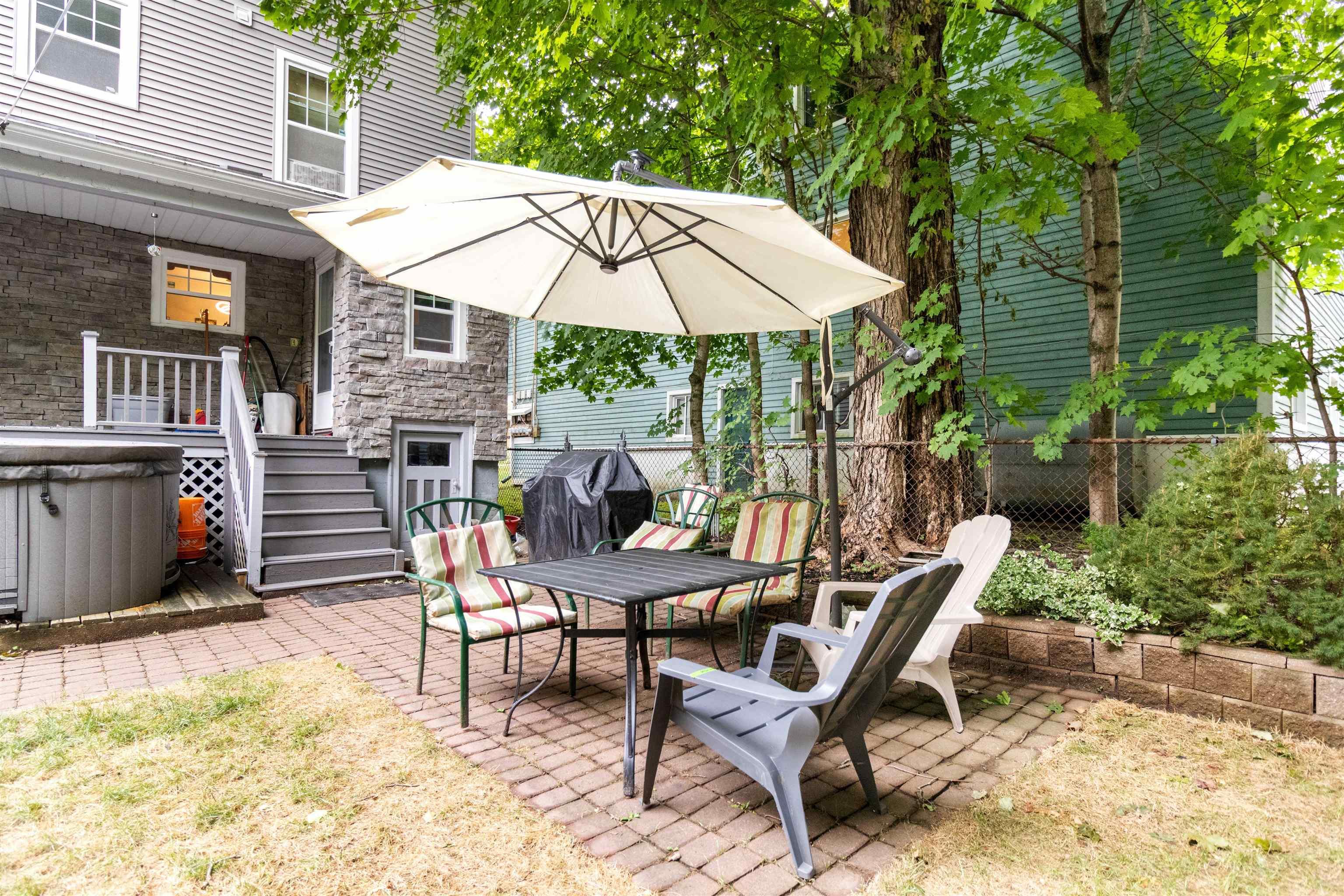 $1,675,000.00: 949 McLean Street, Halifax