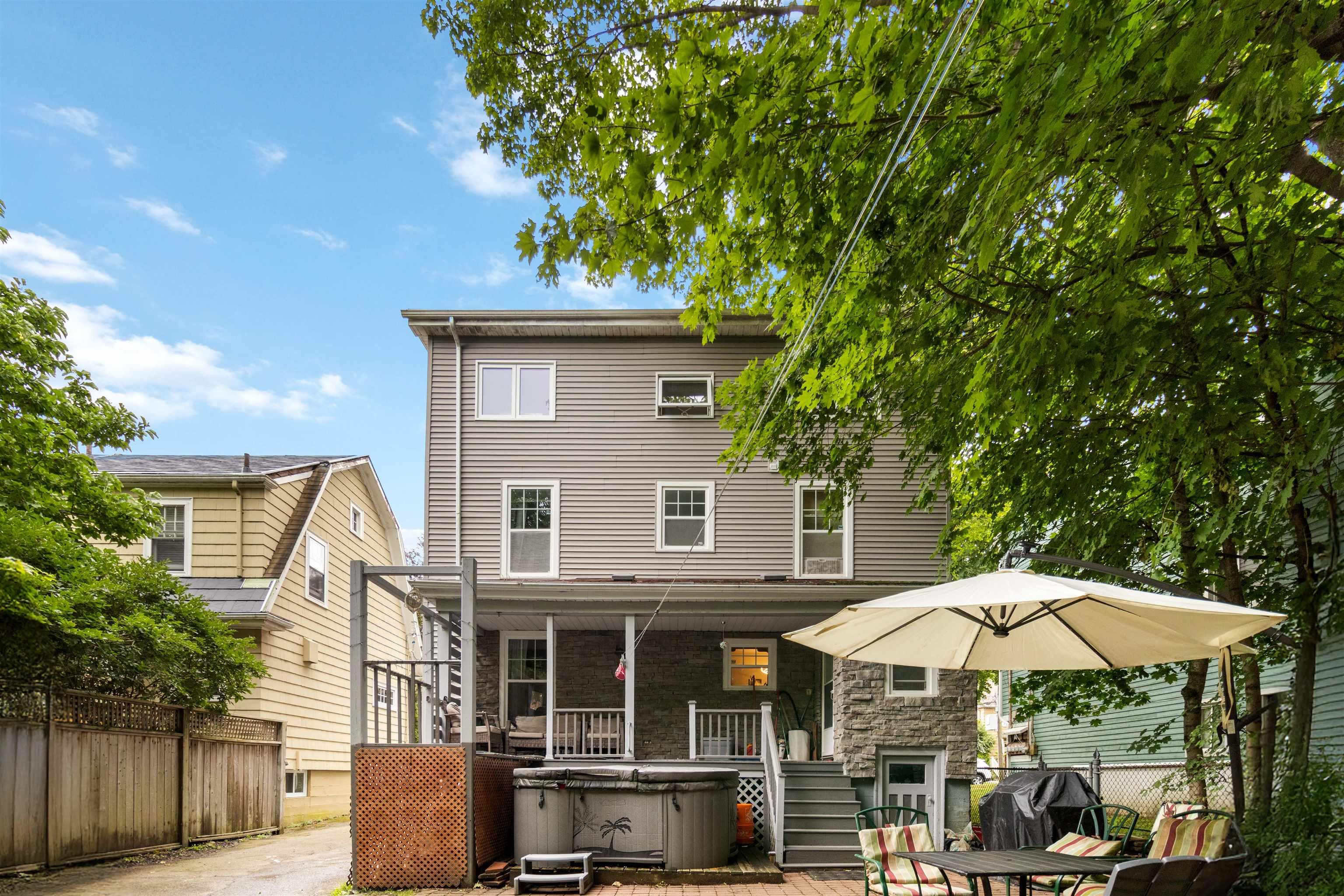 $1,675,000.00: 949 McLean Street, Halifax