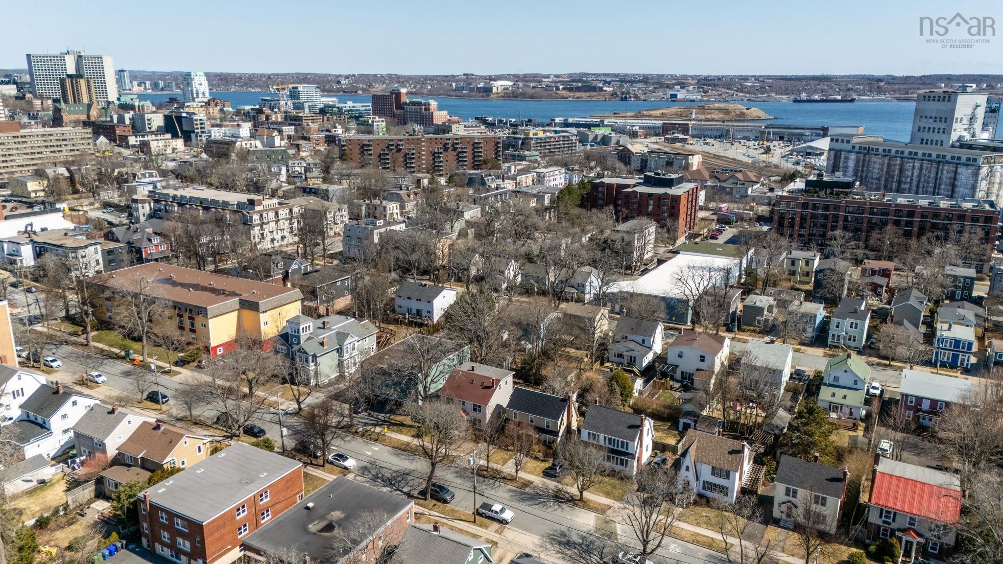 $1,675,000.00: 949 McLean Street, Halifax