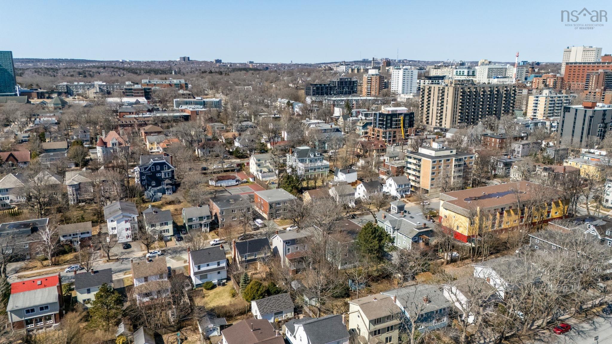 $1,675,000.00: 949 McLean Street, Halifax