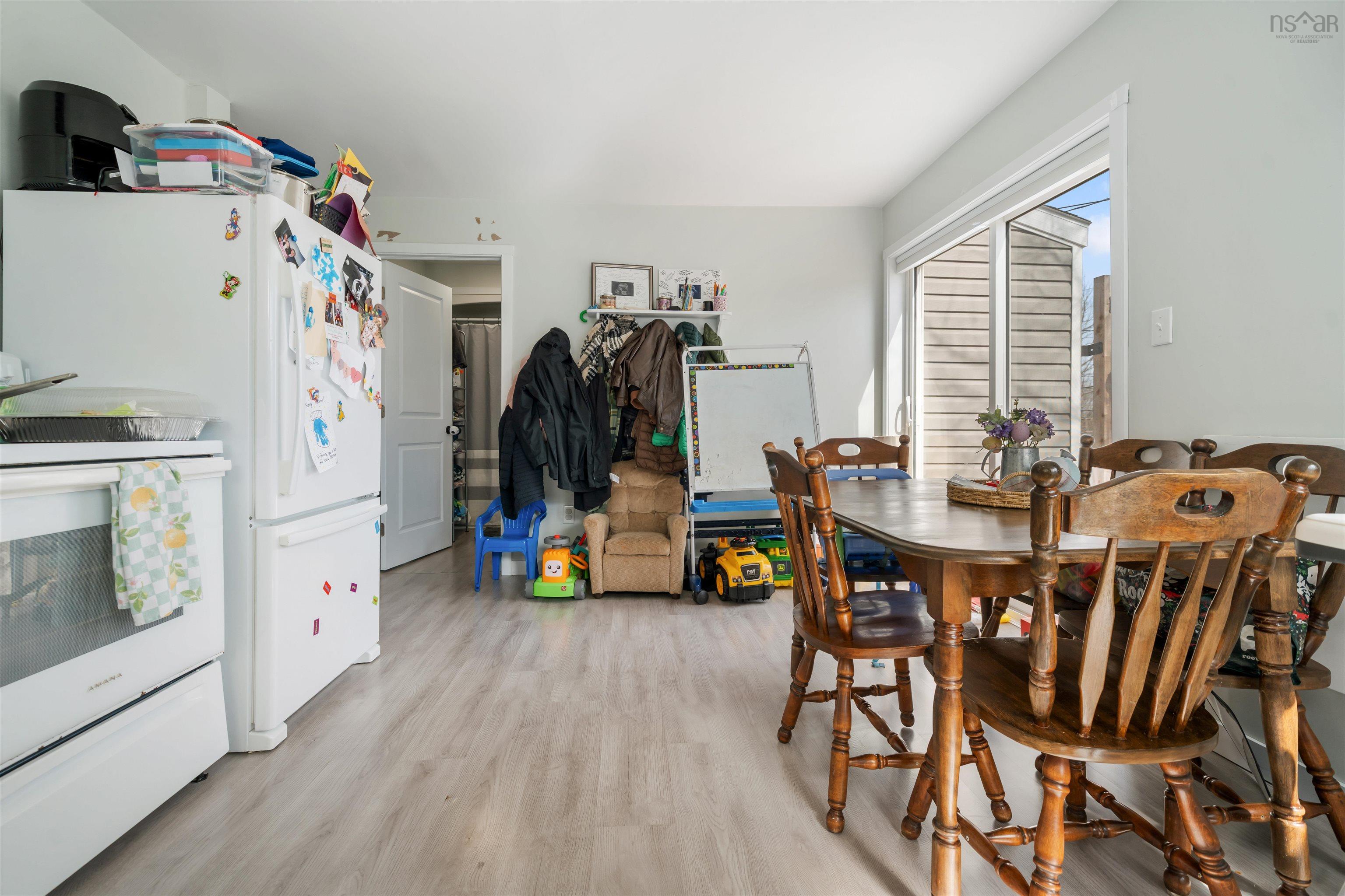 $169,900.00: 99 POPLAR Street, Pictou