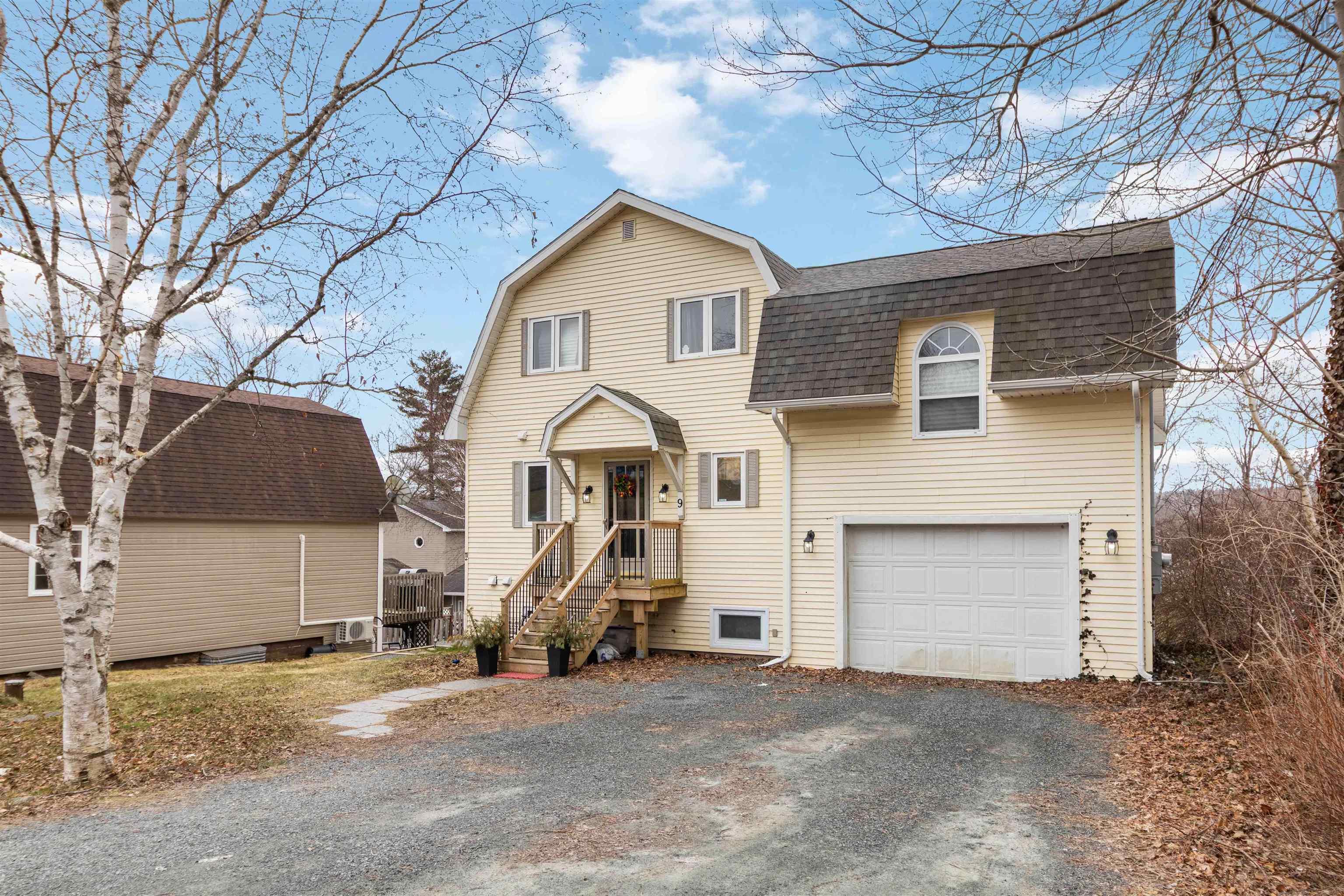 $749,900.00: 9 Old Lake Echo Road, Lake Echo