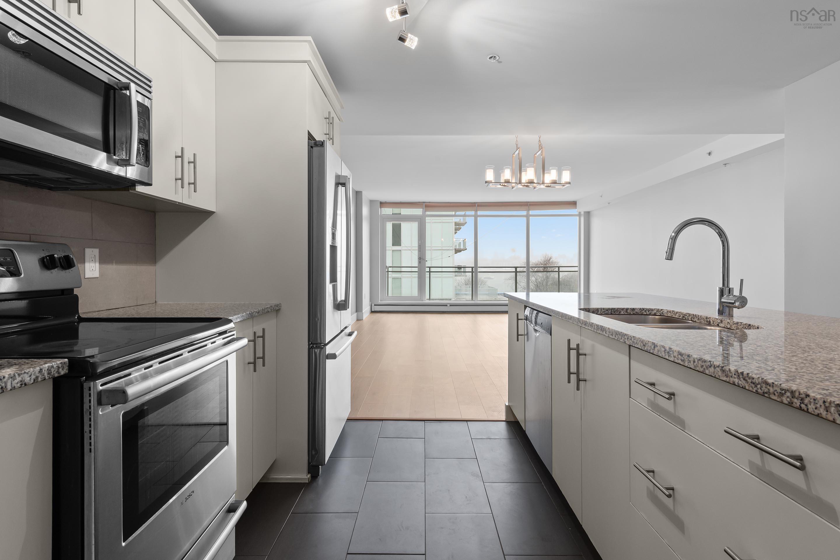 $575,000.00: 506 15 Kings Wharf Place, Dartmouth