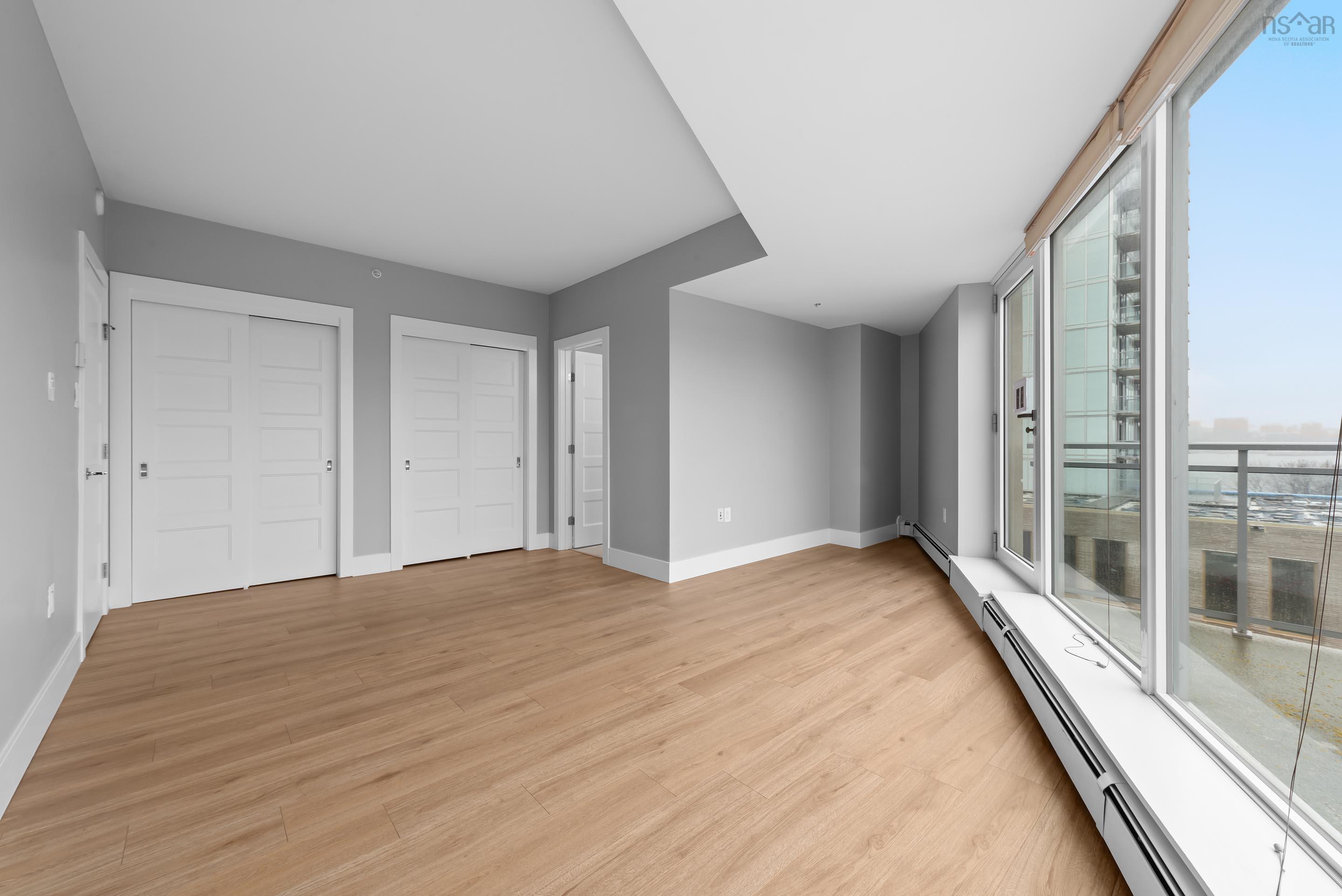 $575,000.00: 506 15 Kings Wharf Place, Dartmouth