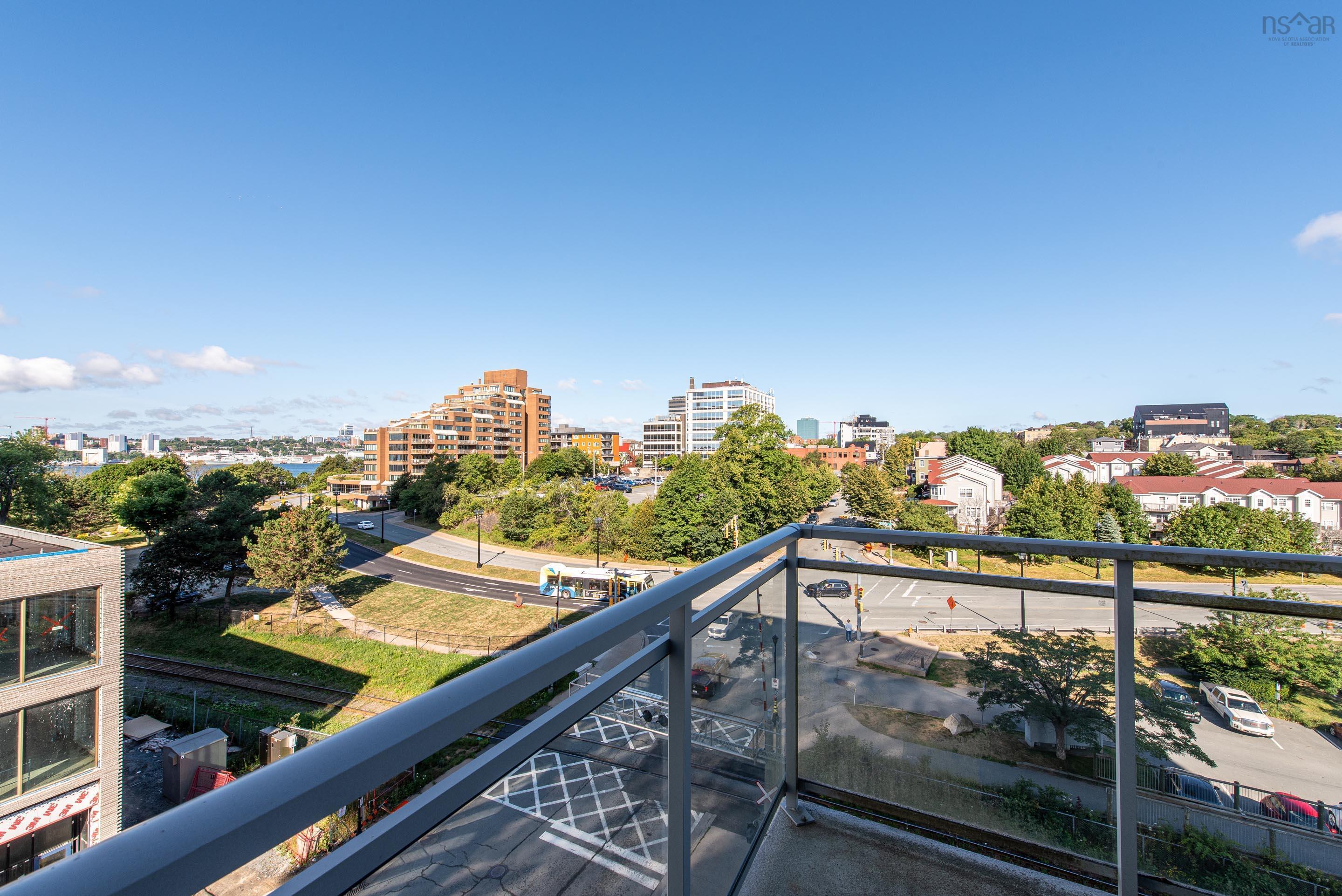 $575,000.00: 506 15 Kings Wharf Place, Dartmouth