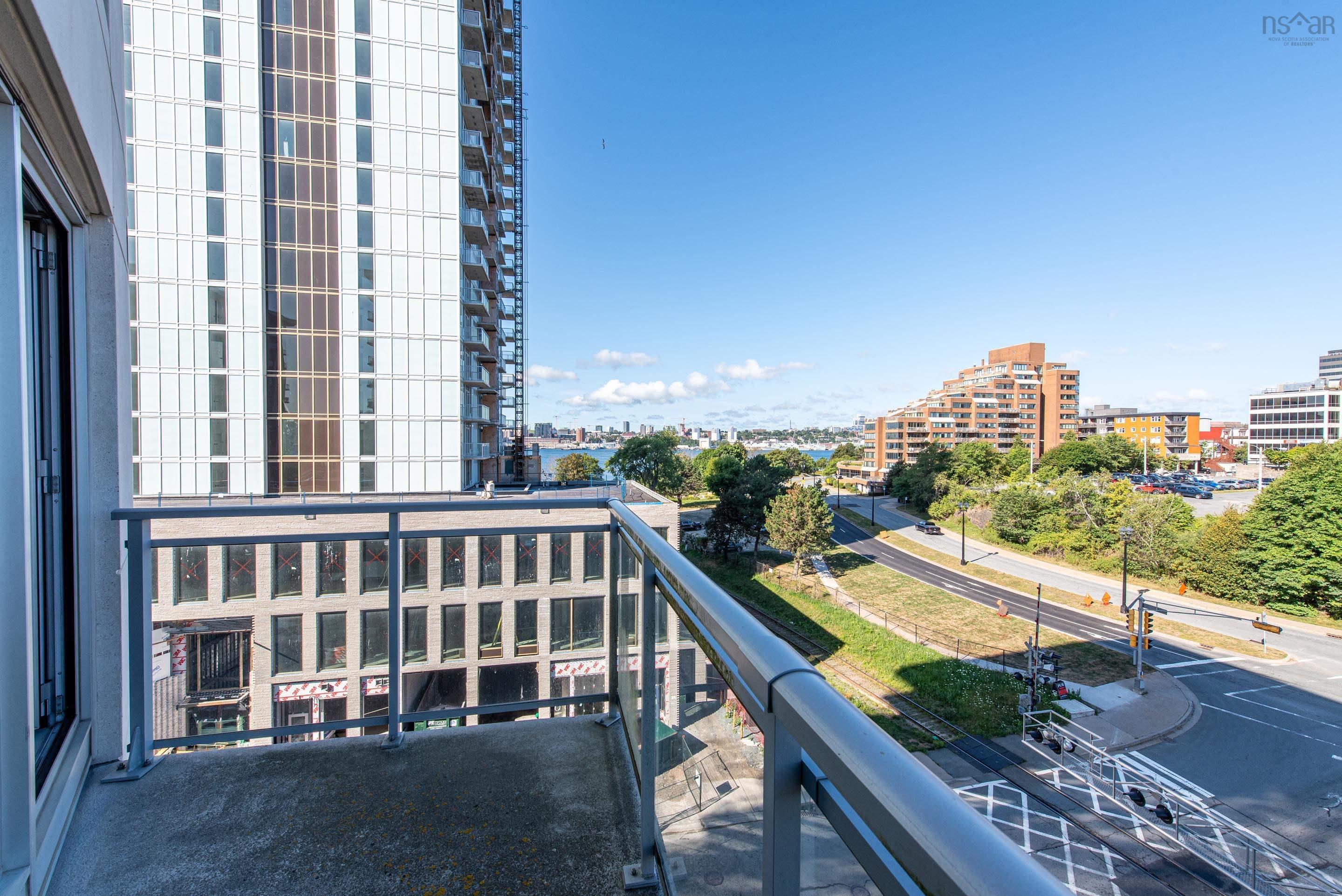 $575,000.00: 506 15 Kings Wharf Place, Dartmouth