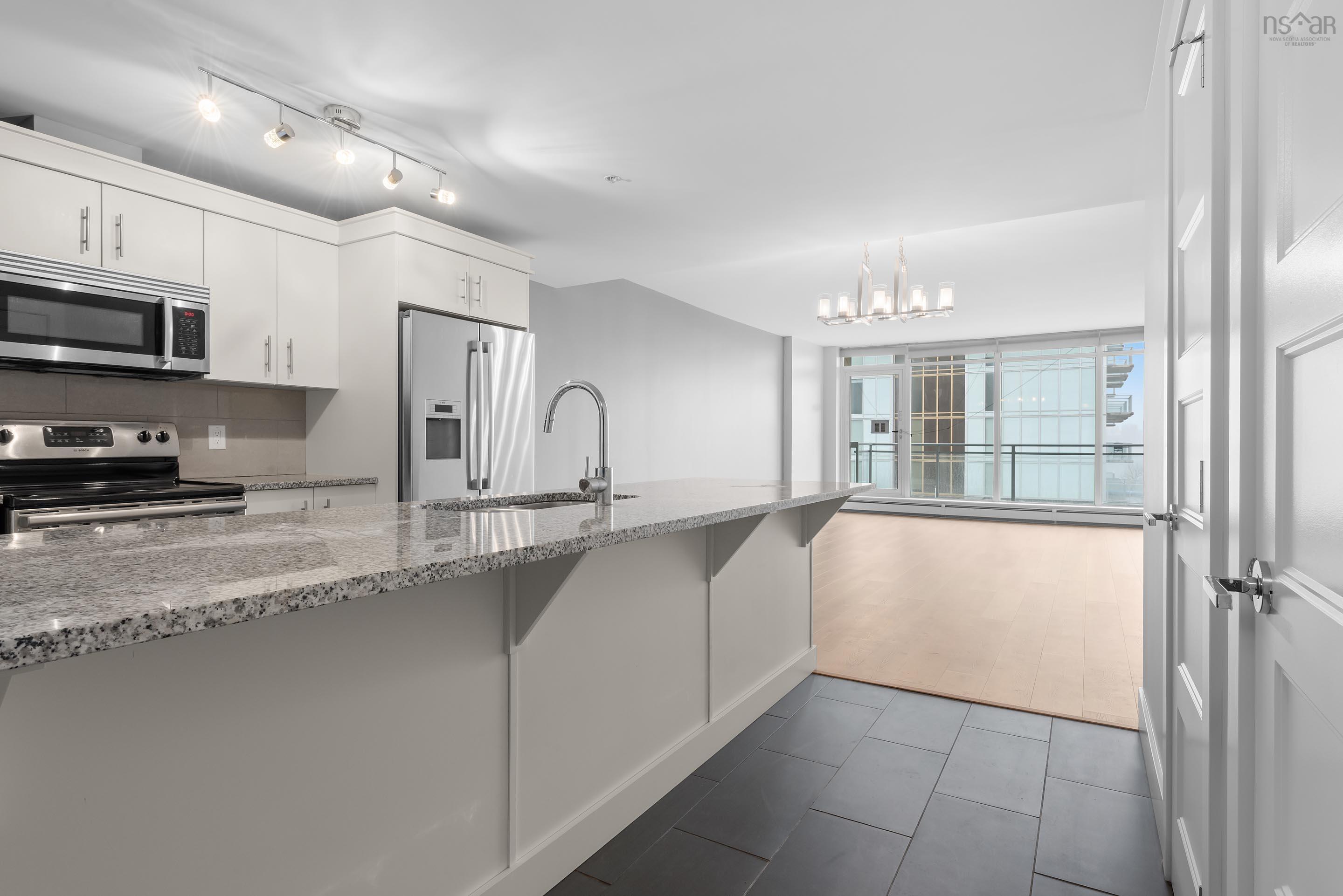 $575,000.00: 506 15 Kings Wharf Place, Dartmouth