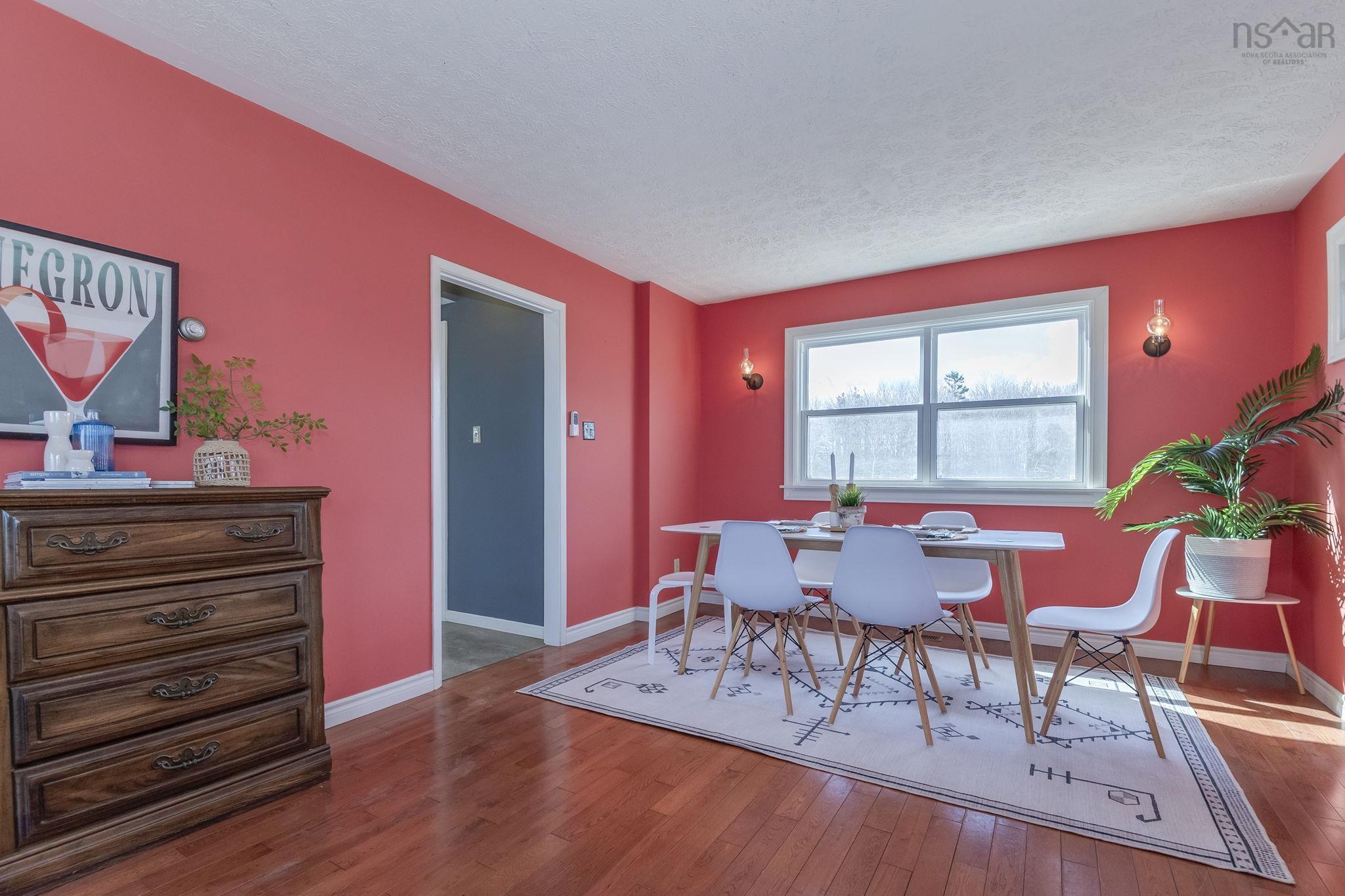 $725,000.00: 102 Pheasant Road, North Grand Pre