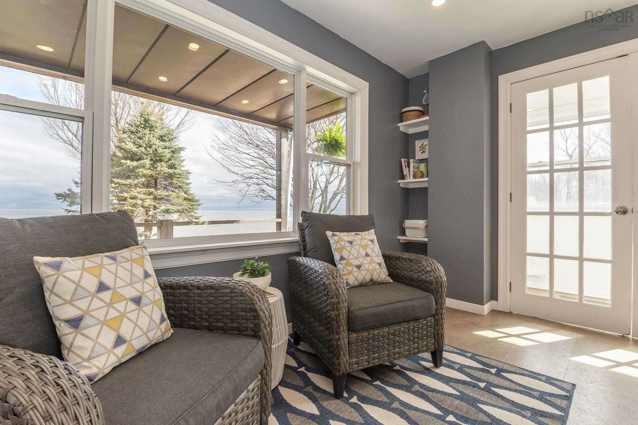 $725,000.00: 102 Pheasant Road, North Grand Pre