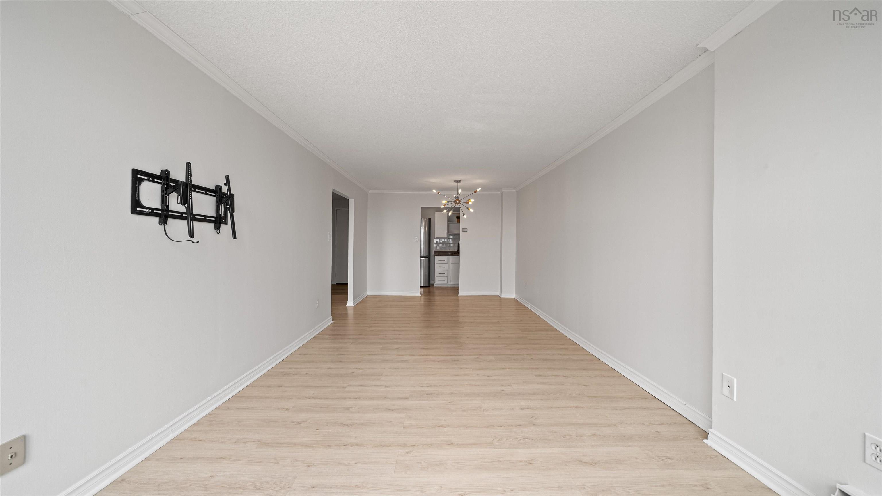 $320,000.00: 1505 6369 COBURG Road, Halifax