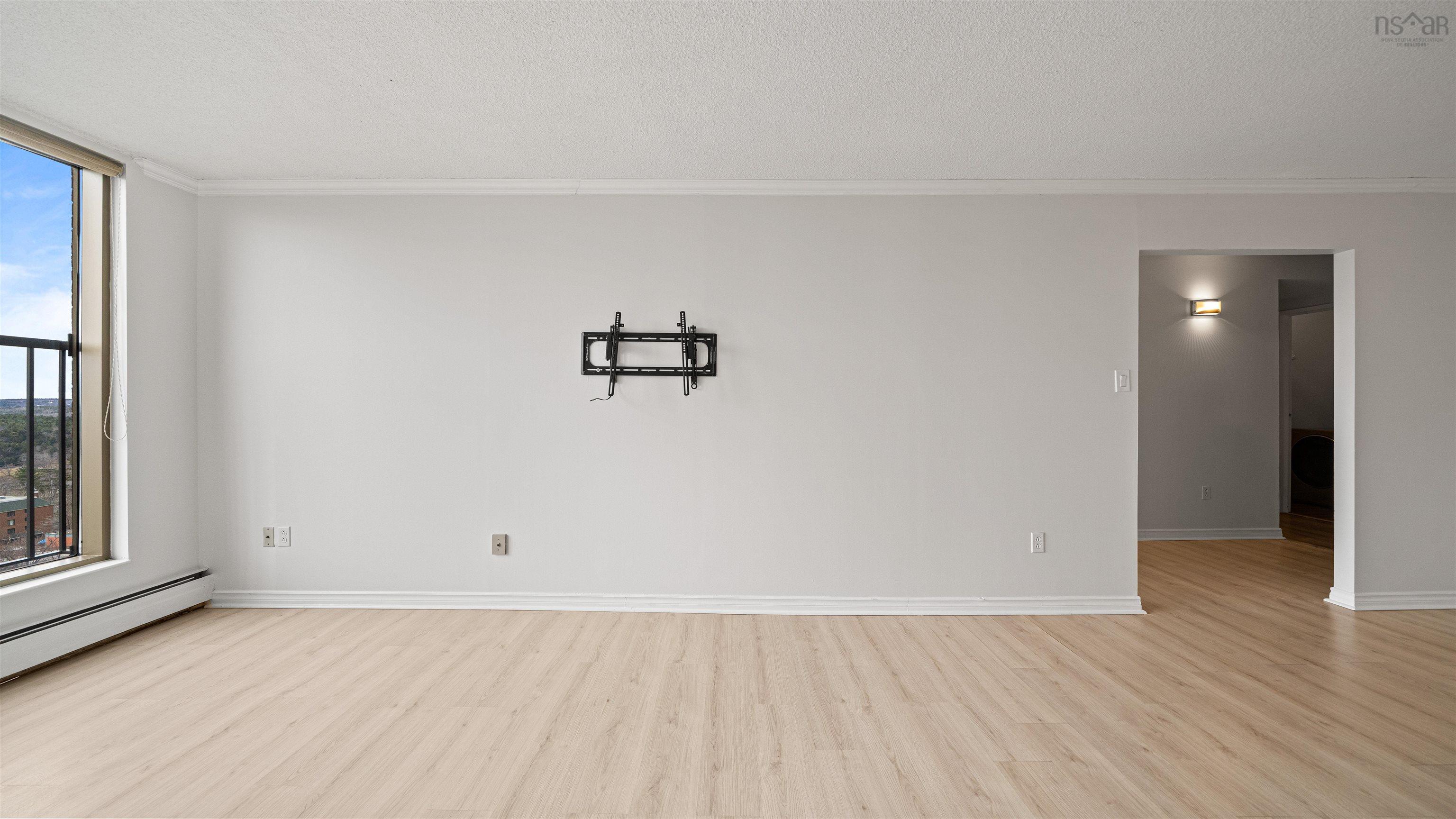 $320,000.00: 1505 6369 COBURG Road, Halifax