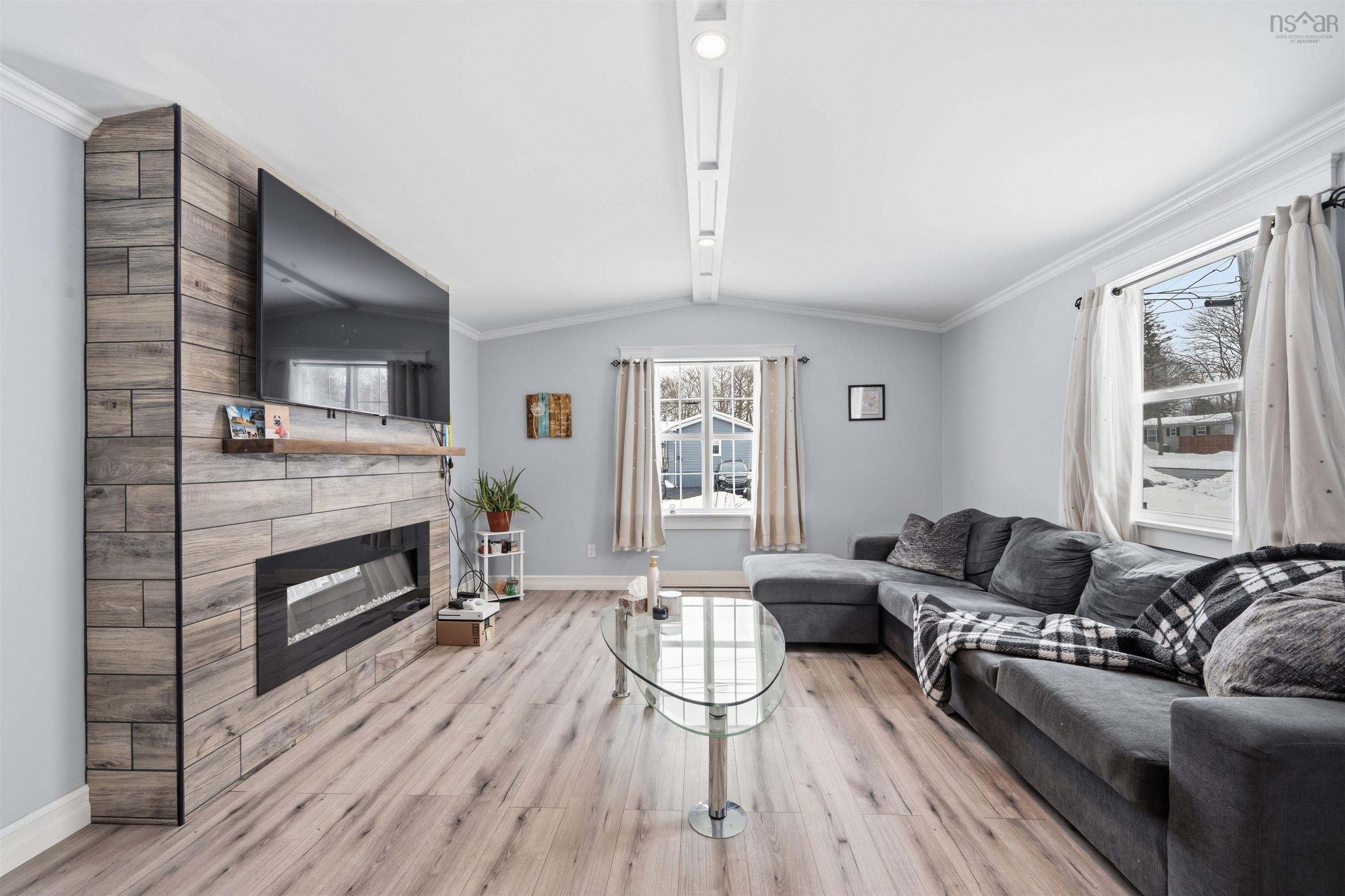 $190,000.00: 40 Champlain Avenue, Sackville