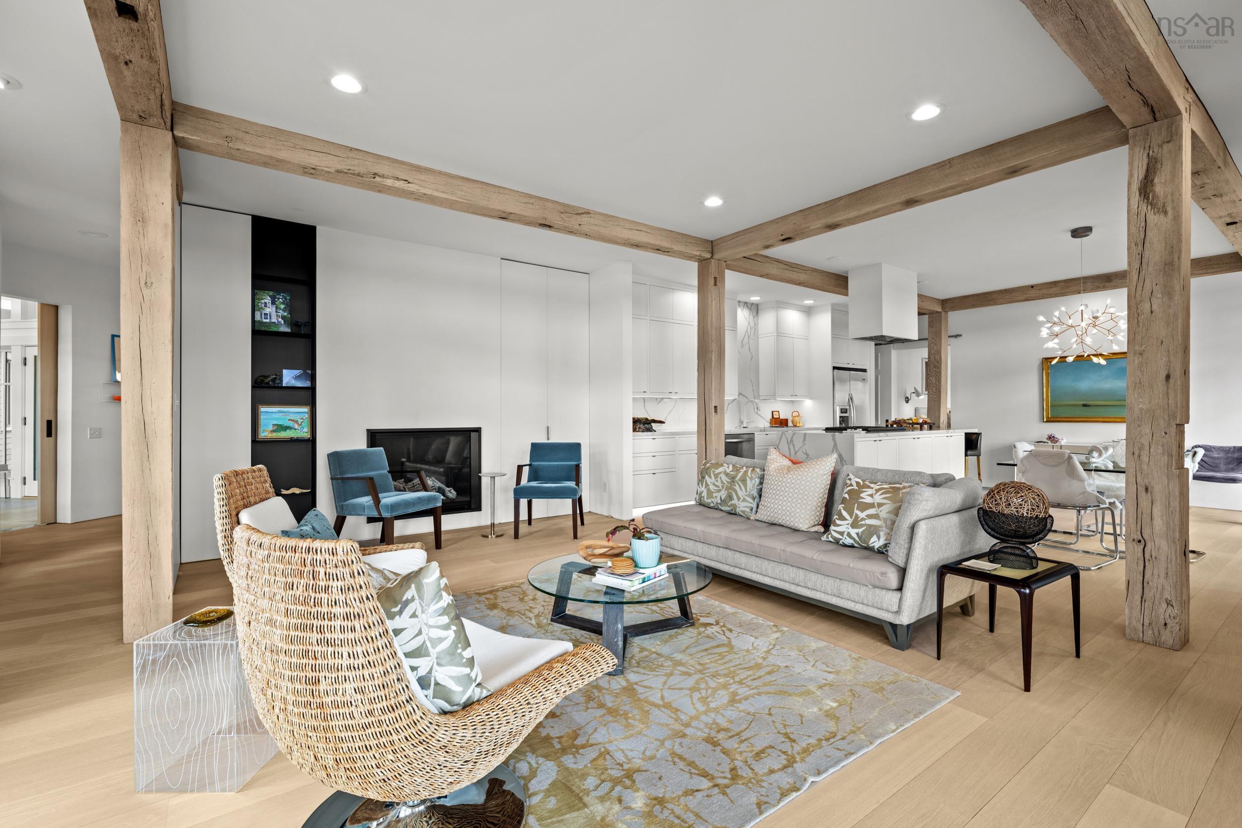 $2,870,000.00: 32 Himmelman Lane, Herman