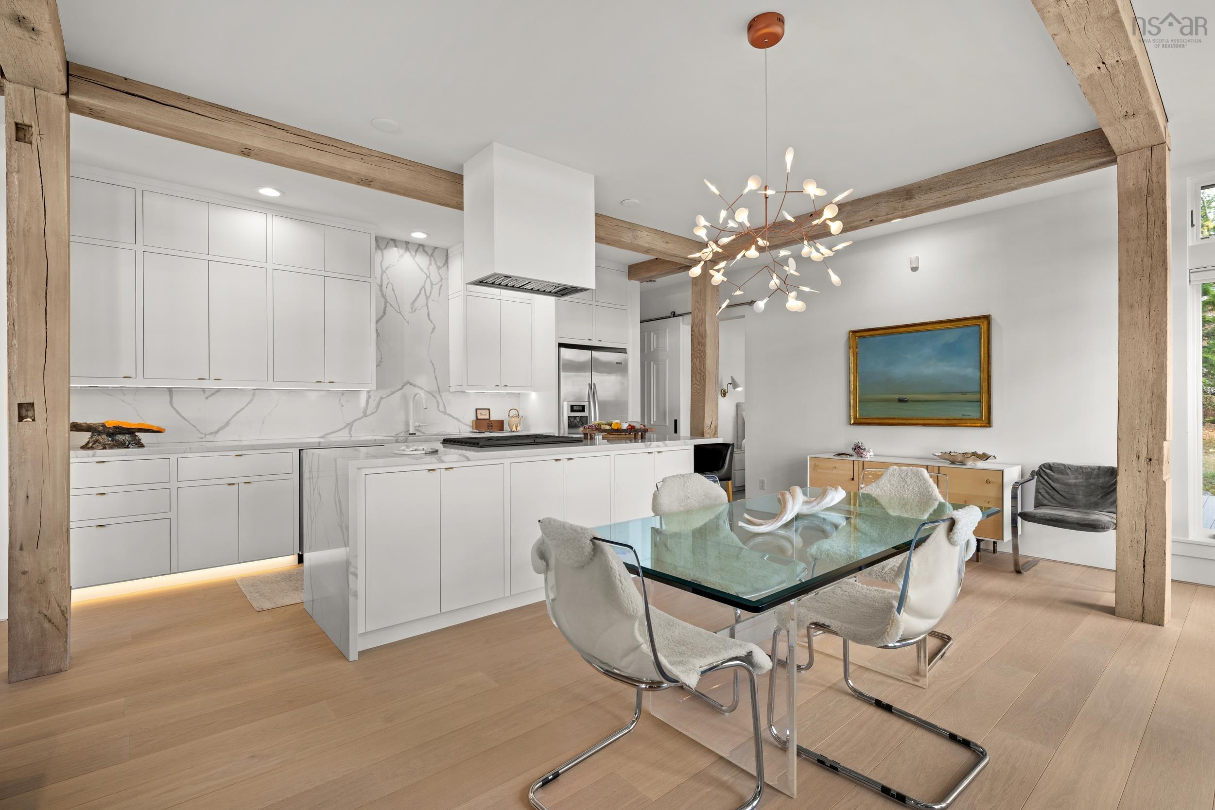 $2,980,000.00: 32 Himmelman Lane, Herman