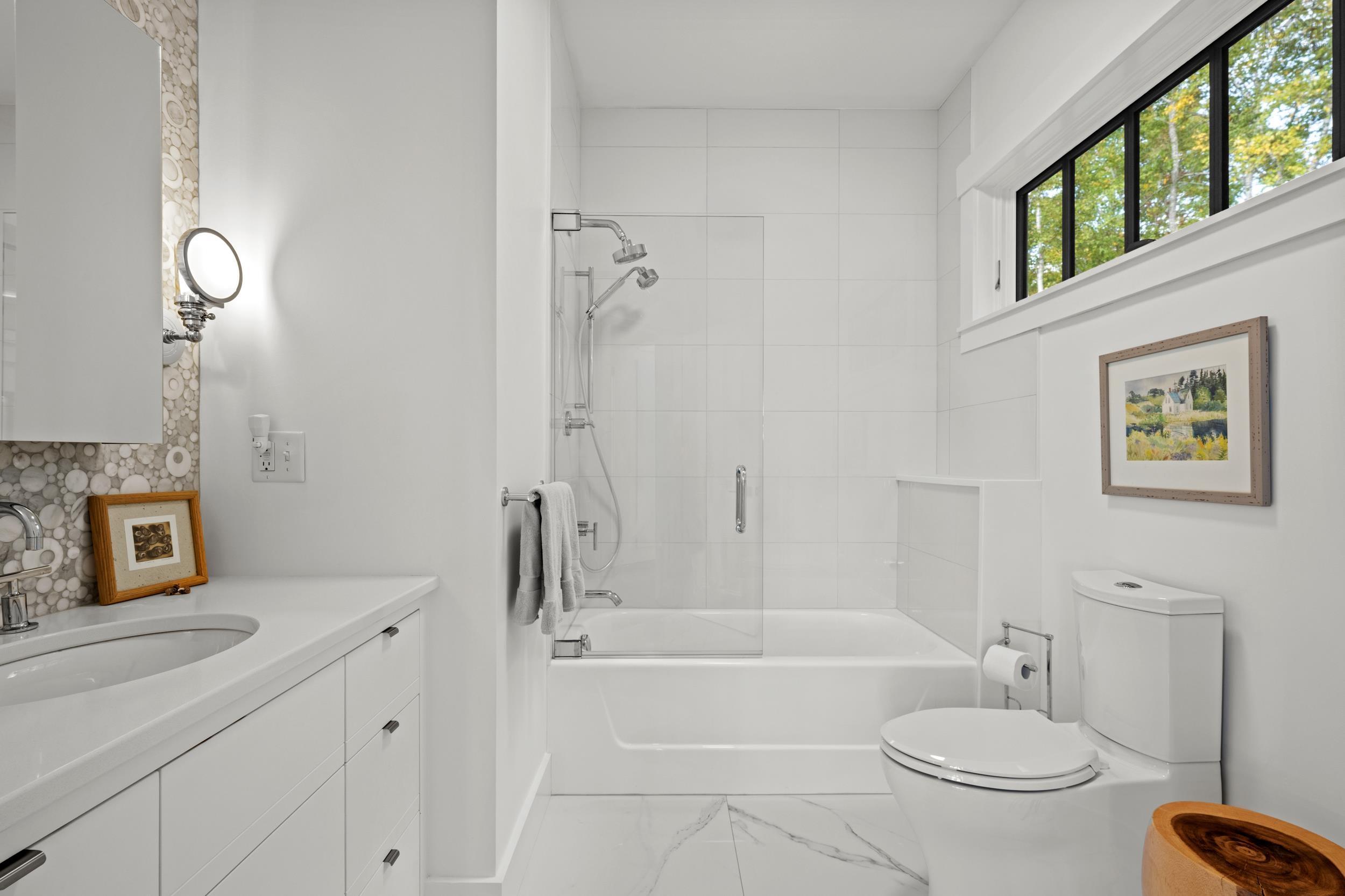 $2,980,000.00: 32 Himmelman Lane, Herman