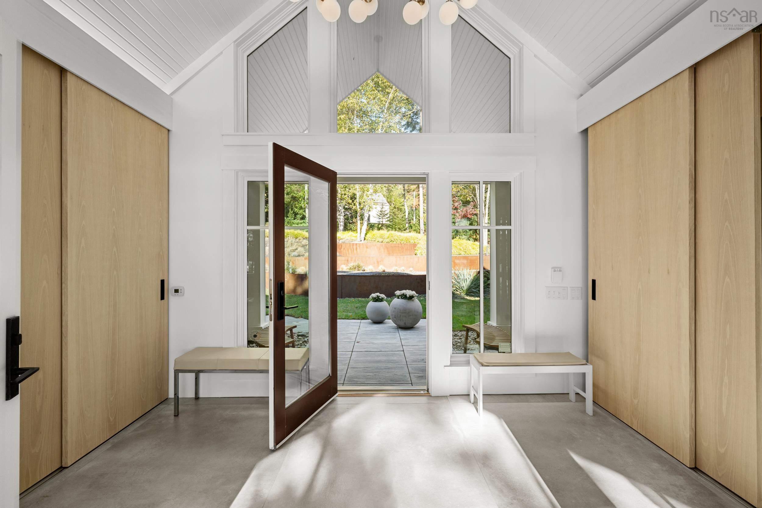 $2,980,000.00: 32 Himmelman Lane, Herman