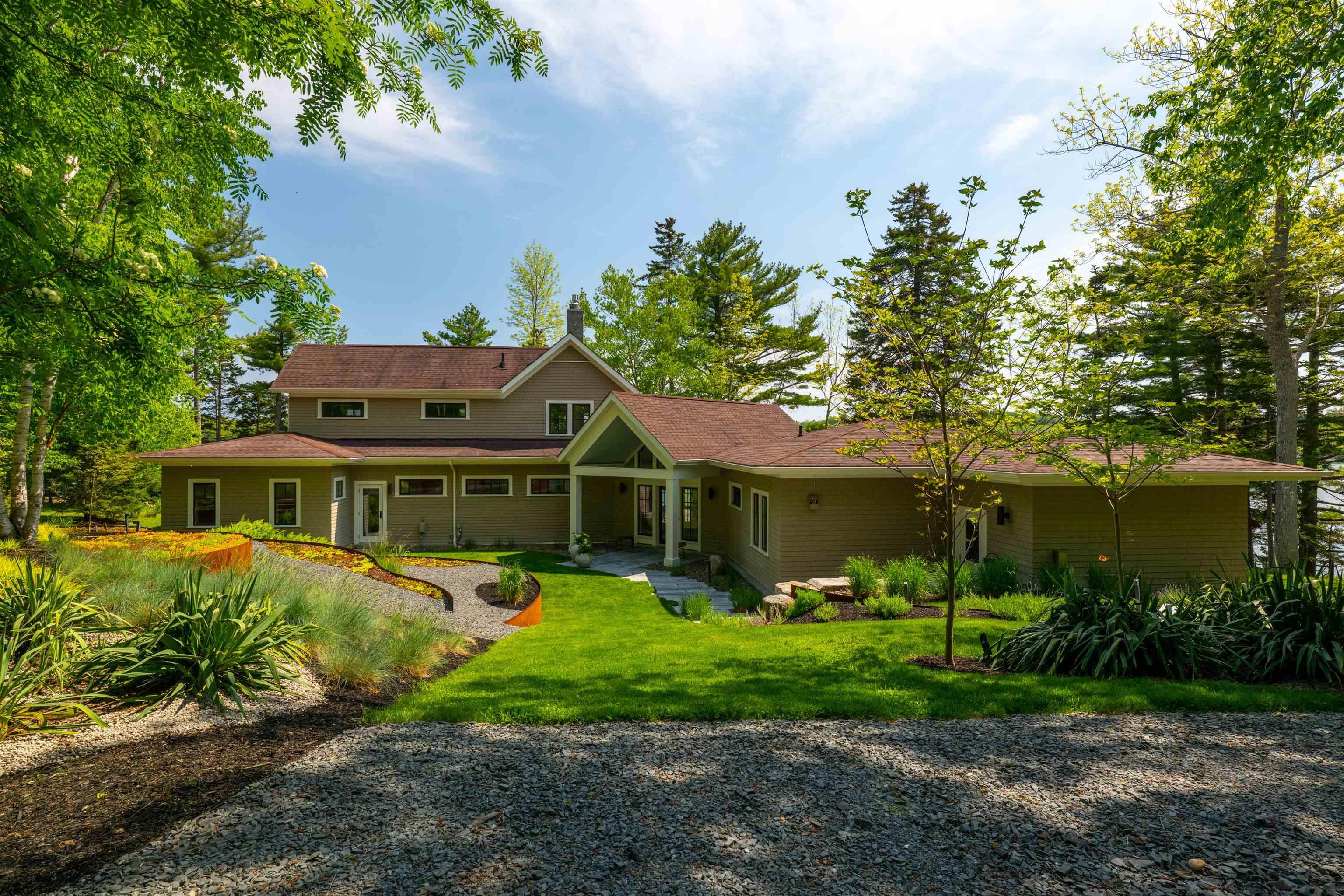 $2,870,000.00: 32 Himmelman Lane, Herman