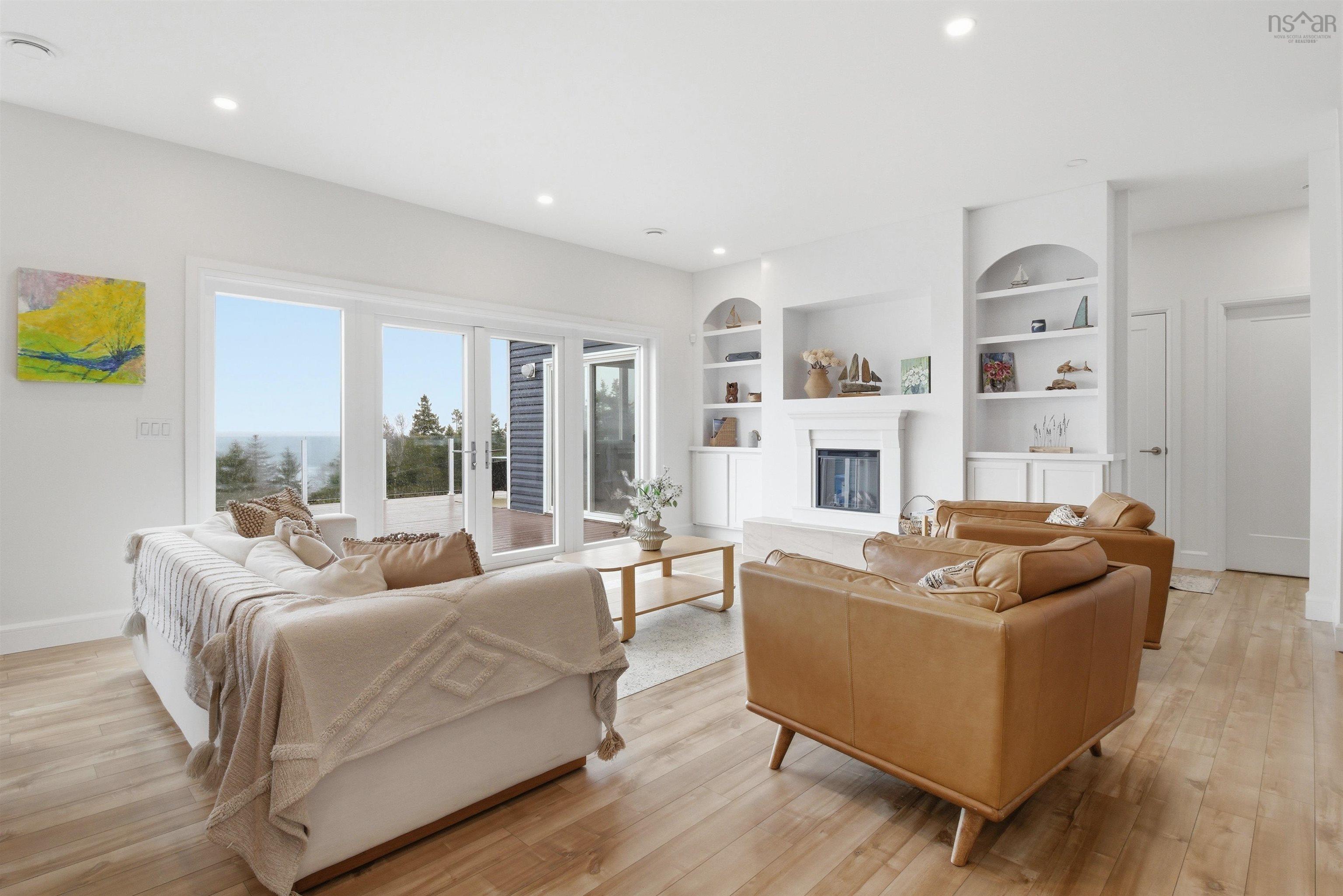 $1,299,900.00: 107 Amelinda Crescent, Boutiliers Point