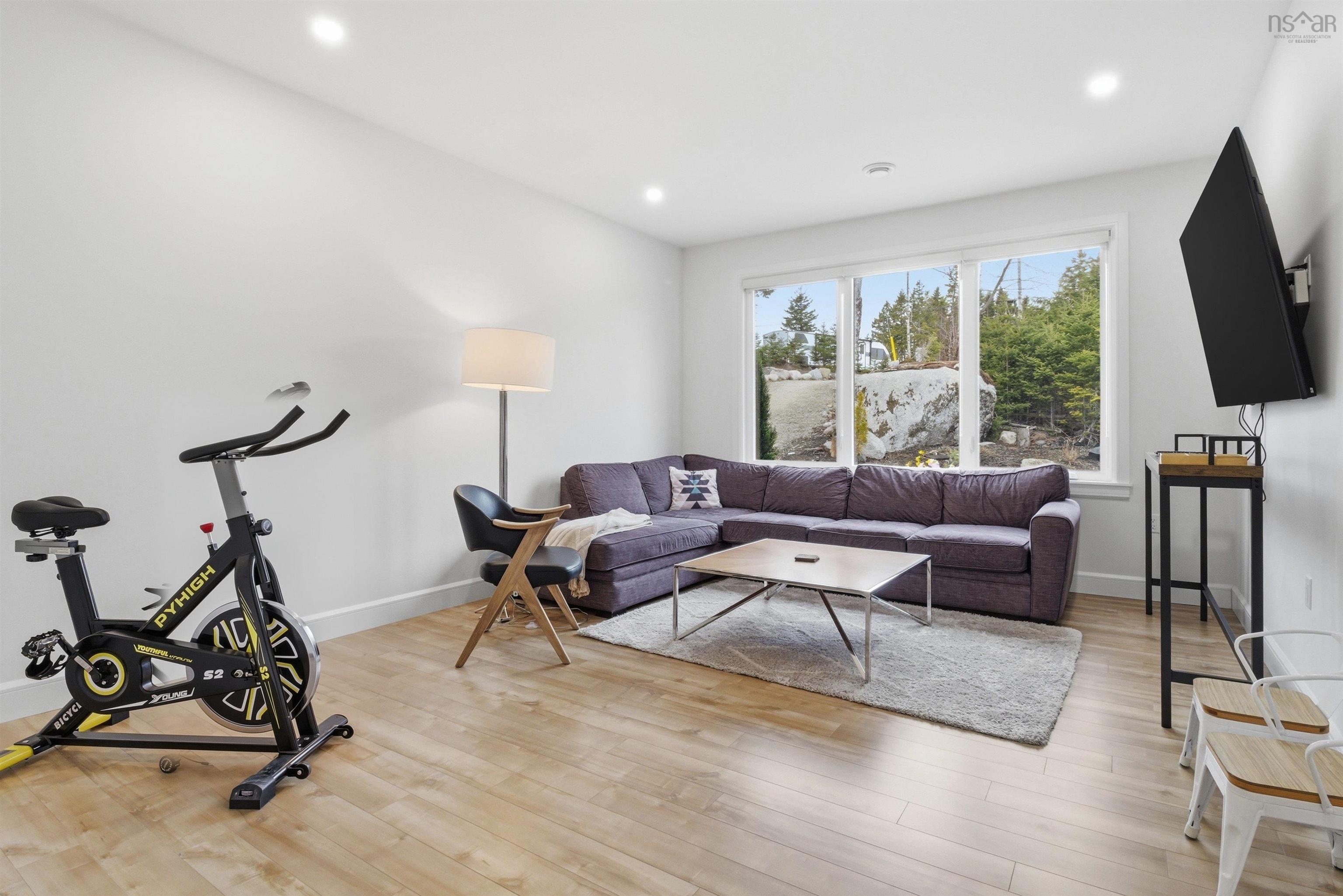 $1,299,900.00: 107 Amelinda Crescent, Boutiliers Point