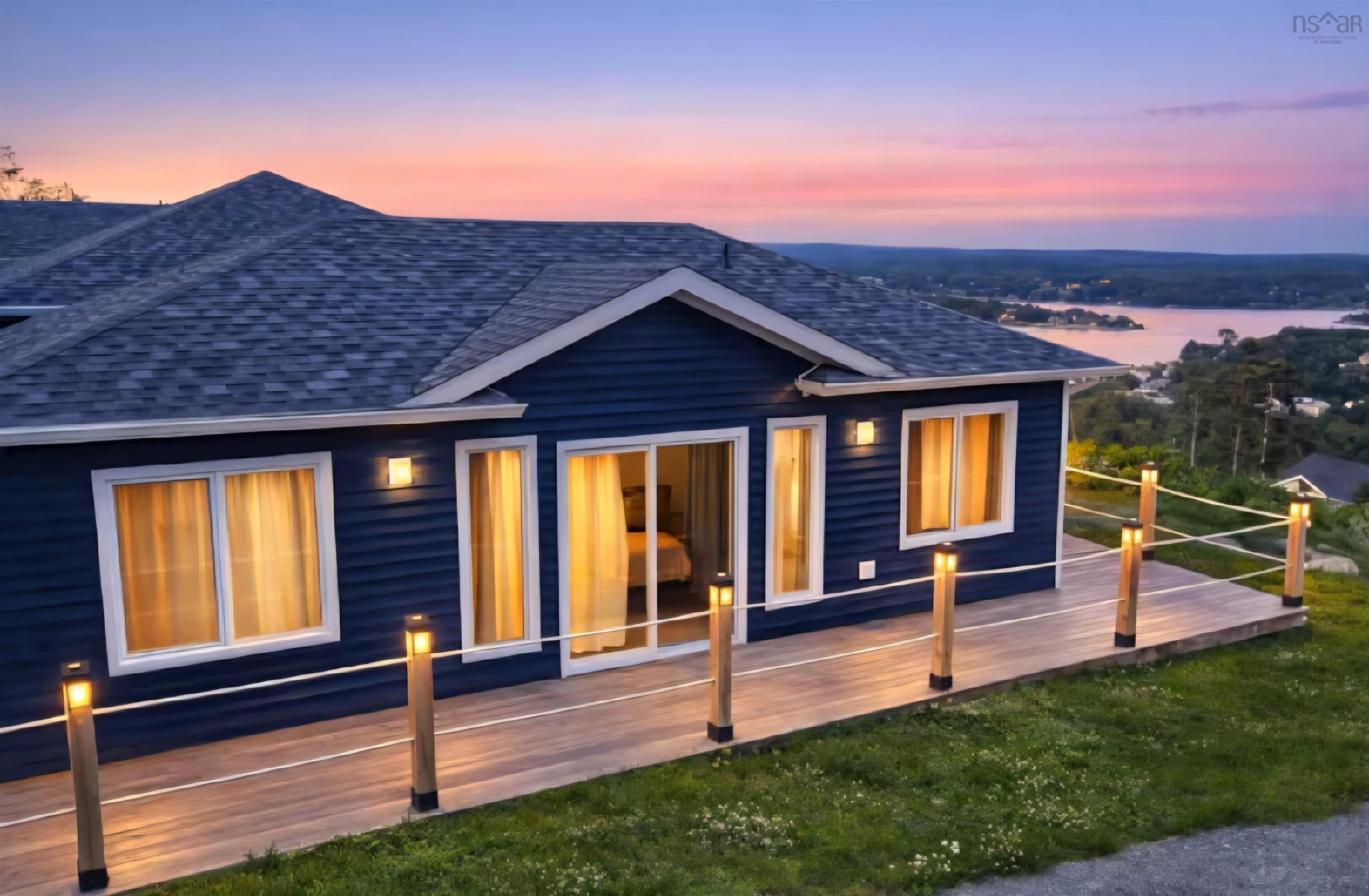 $1,299,900.00: 107 Amelinda Crescent, Boutiliers Point