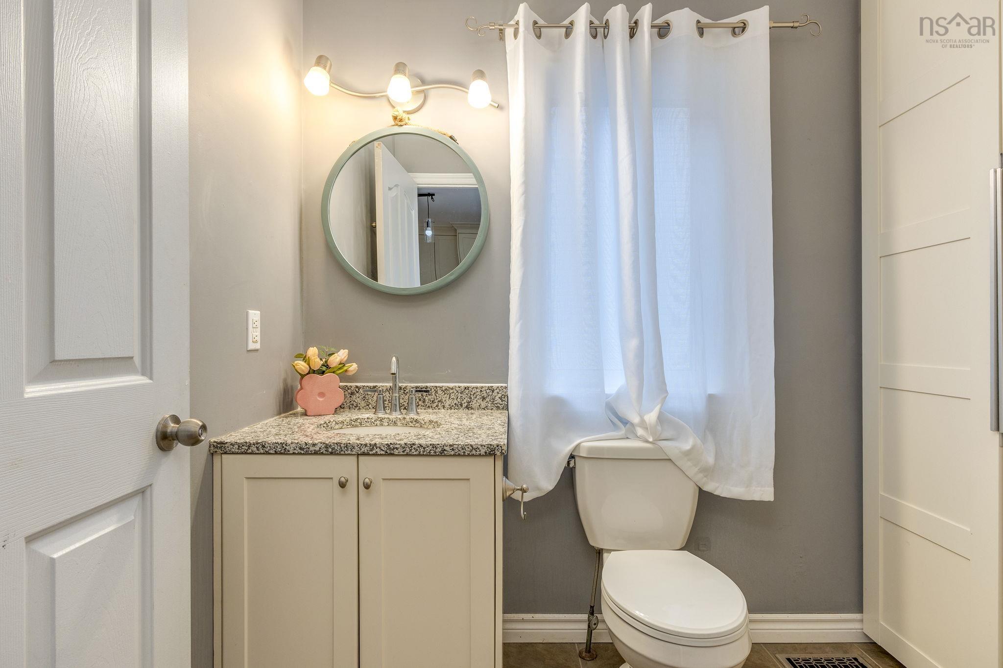 $699,000.00: 53 Heathside Crescent, Halifax