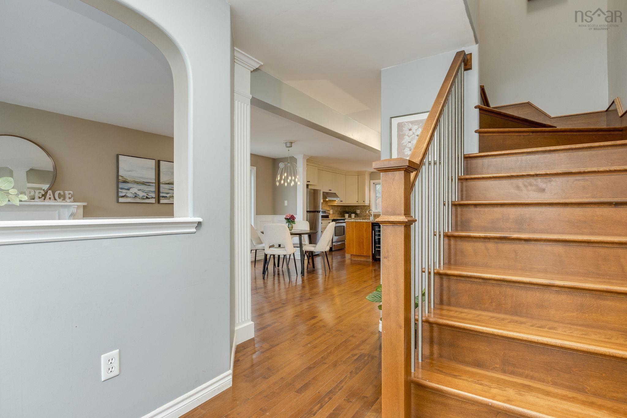 $699,000.00: 53 Heathside Crescent, Halifax