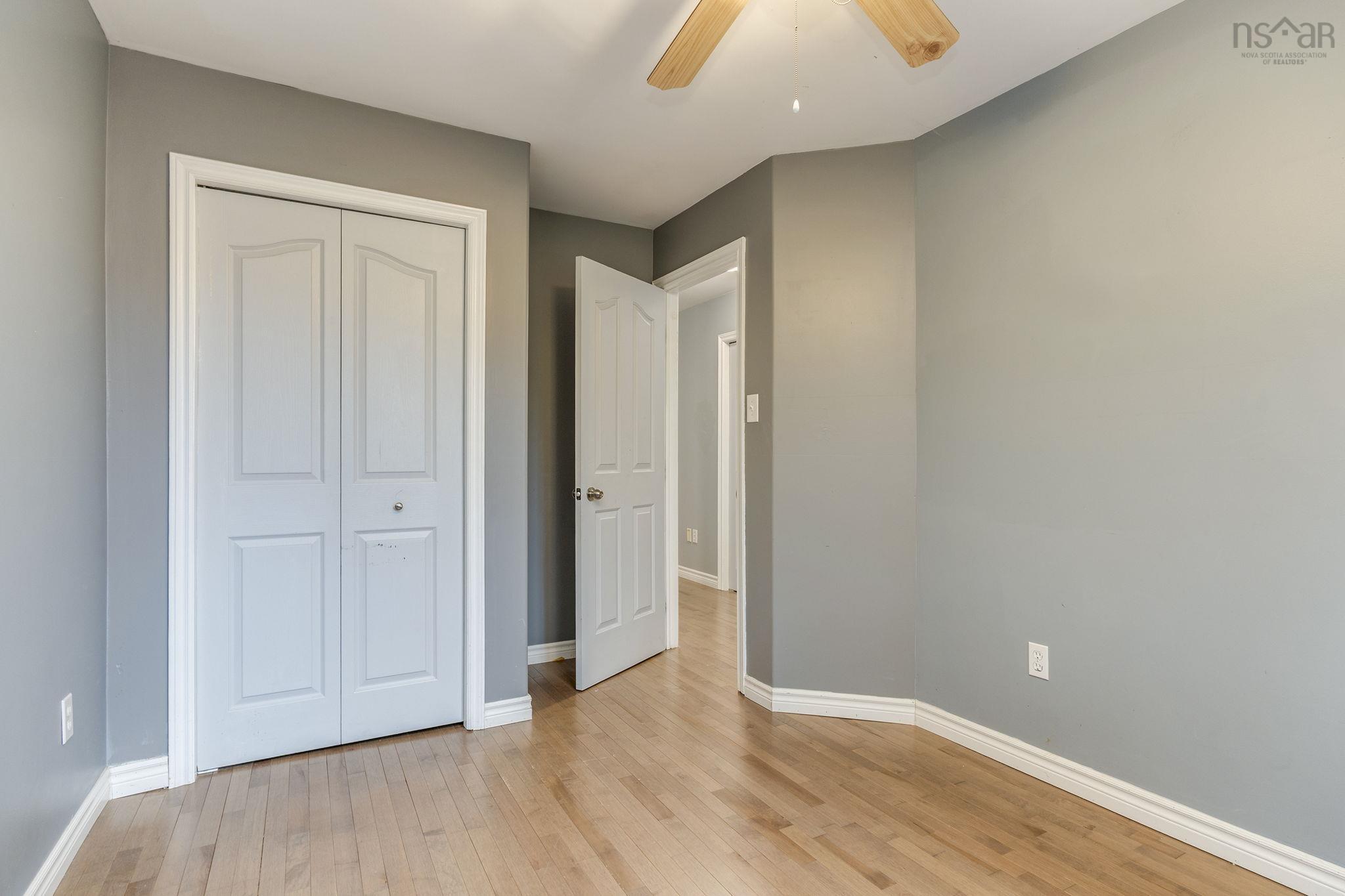 $699,000.00: 53 Heathside Crescent, Halifax