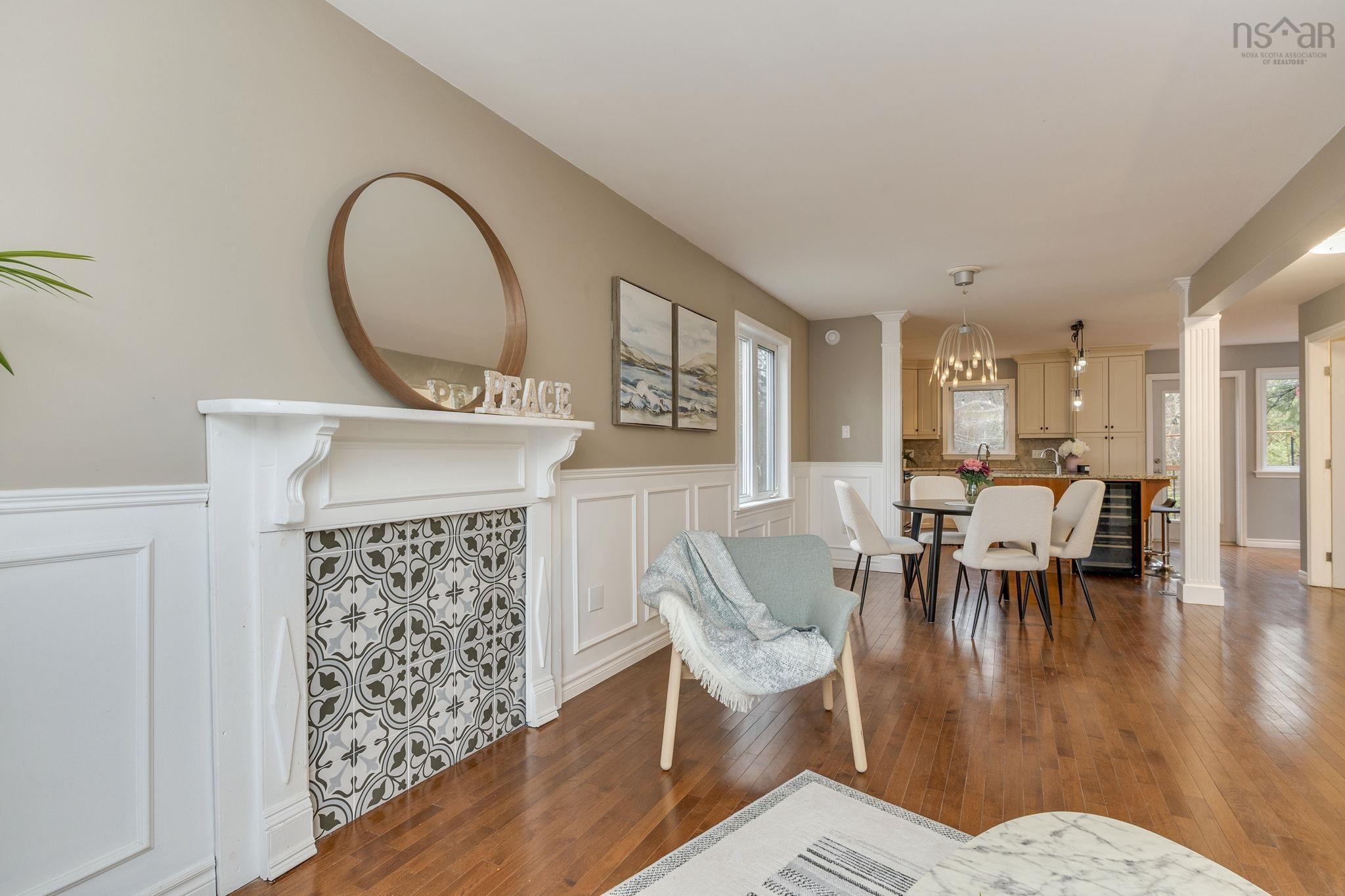 $699,000.00: 53 Heathside Crescent, Halifax