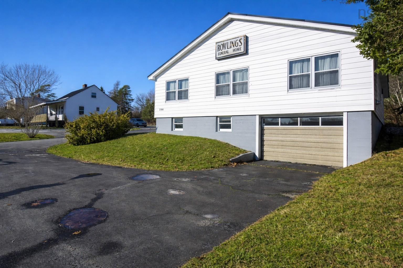 $425,000.00: 7795 Nova Scotia Trunk 7, Musquodoboit Harbour