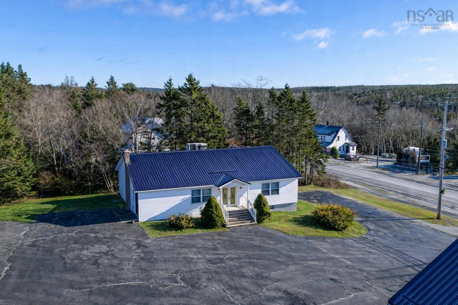 $425,000.00: 7795 Nova Scotia Trunk 7, Musquodoboit Harbour