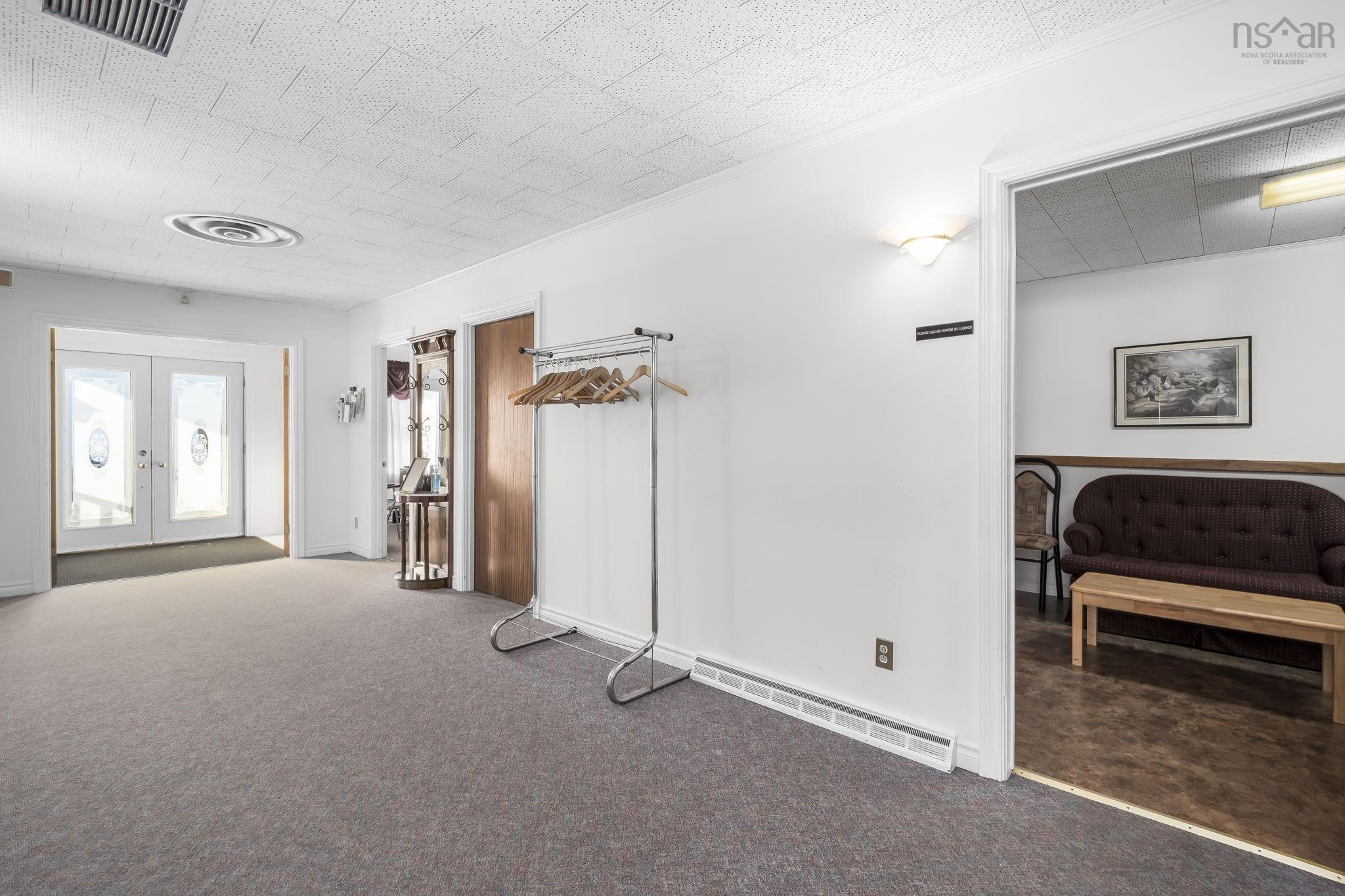 $425,000.00: 7795 Nova Scotia Trunk 7, Musquodoboit Harbour