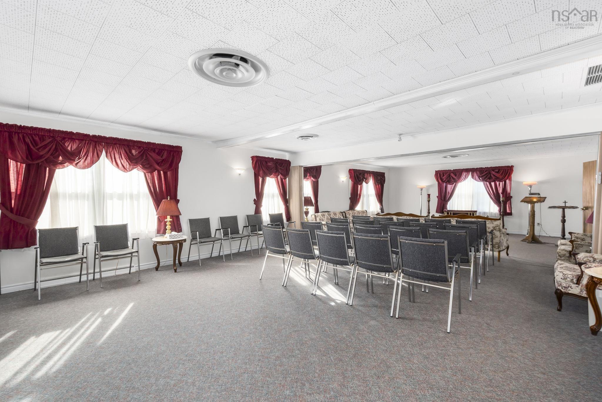 $425,000.00: 7795 Nova Scotia Trunk 7, Musquodoboit Harbour