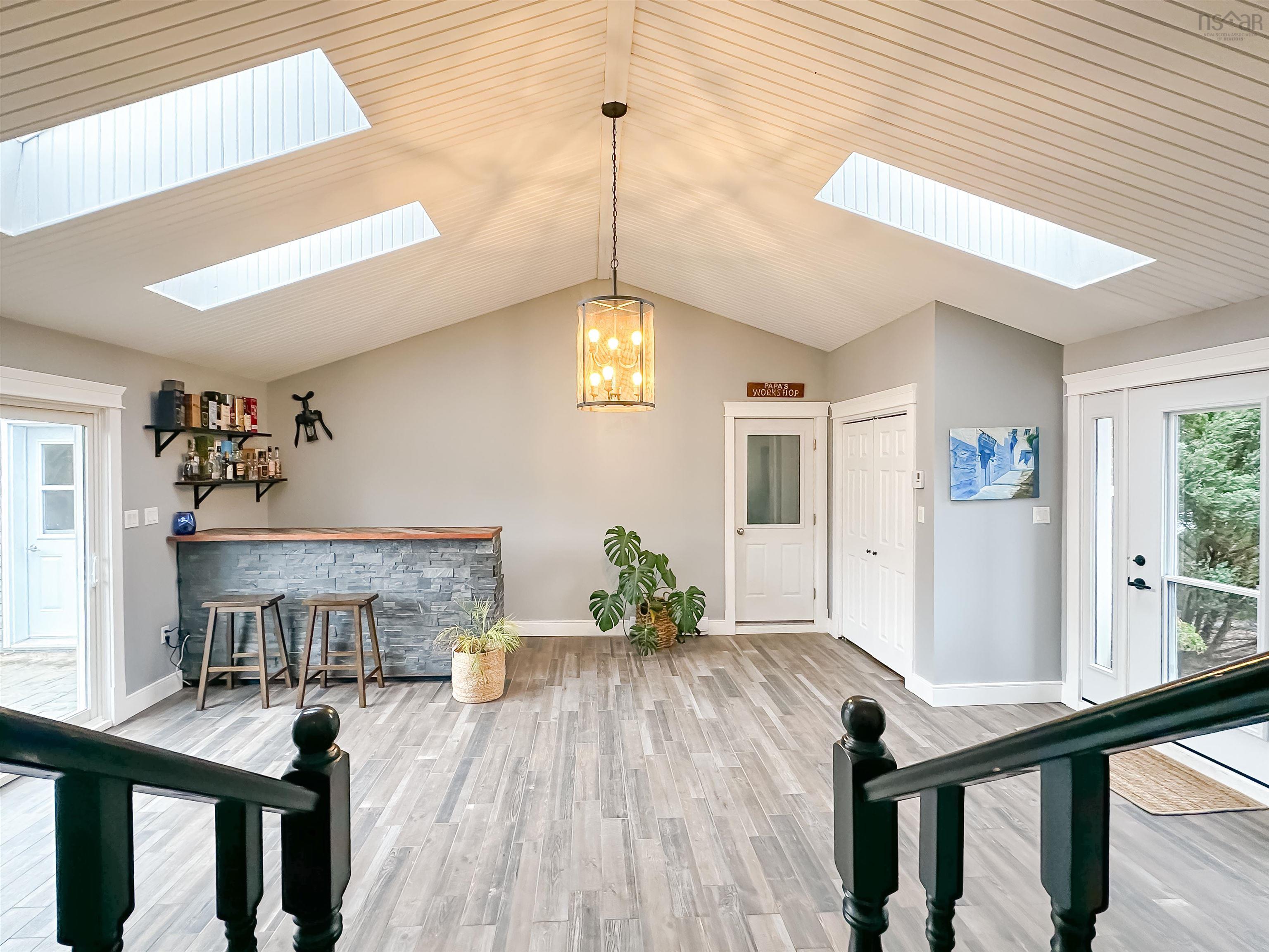 $689,900.00: 690 Maple Street, East Berwick