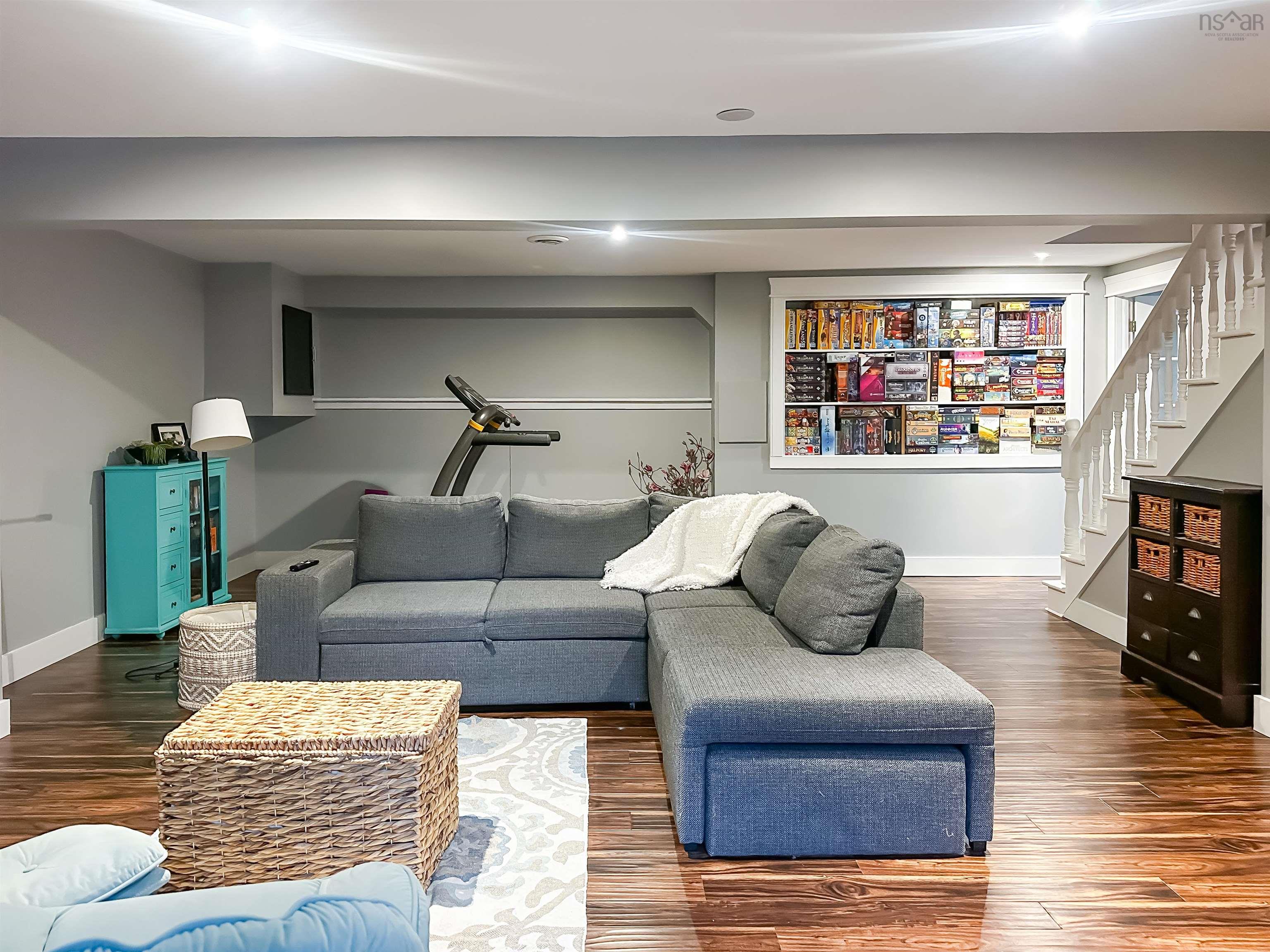 $689,900.00: 690 Maple Street, East Berwick