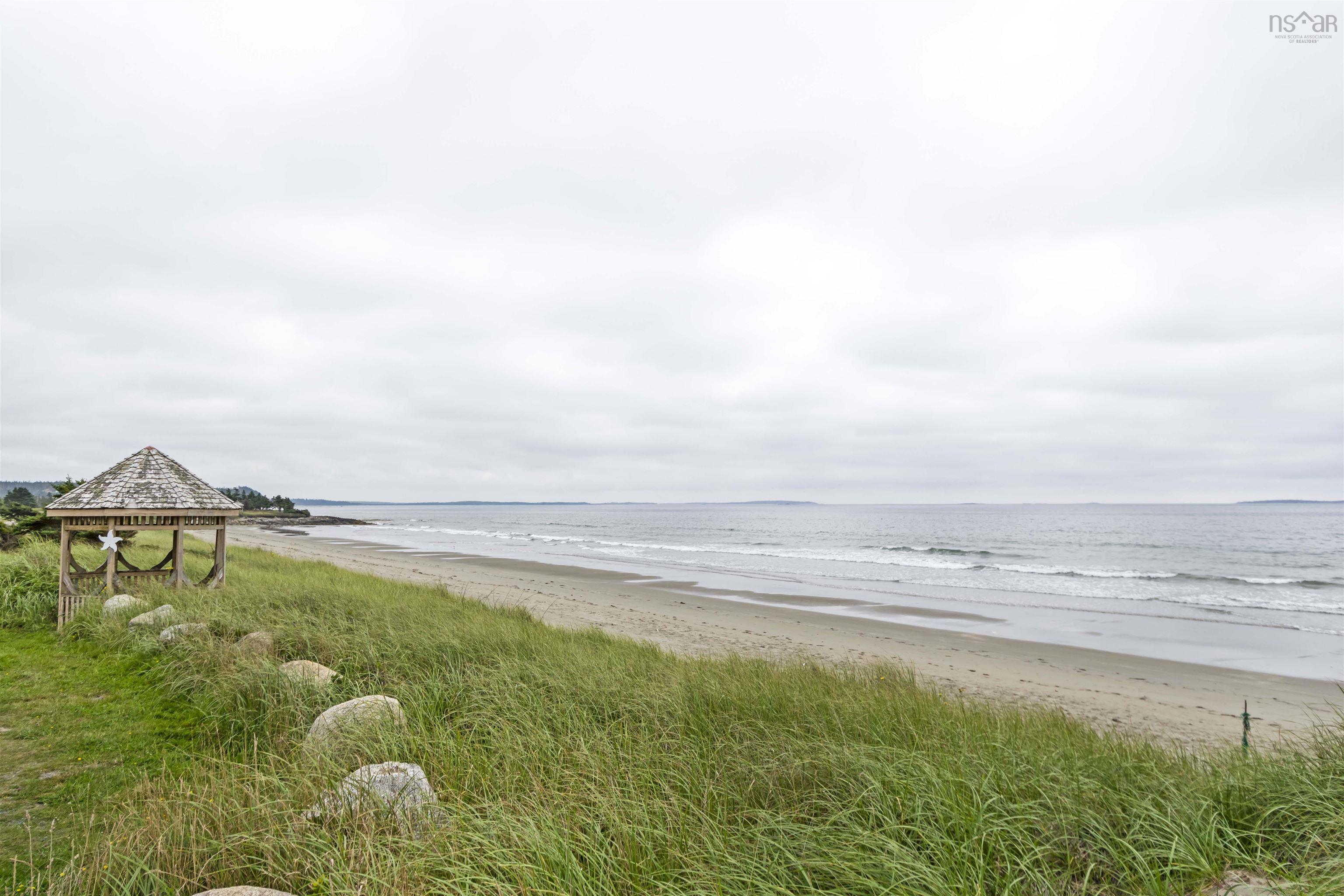 $149,900.00: 66 Kaakwogook Way, Clam Bay