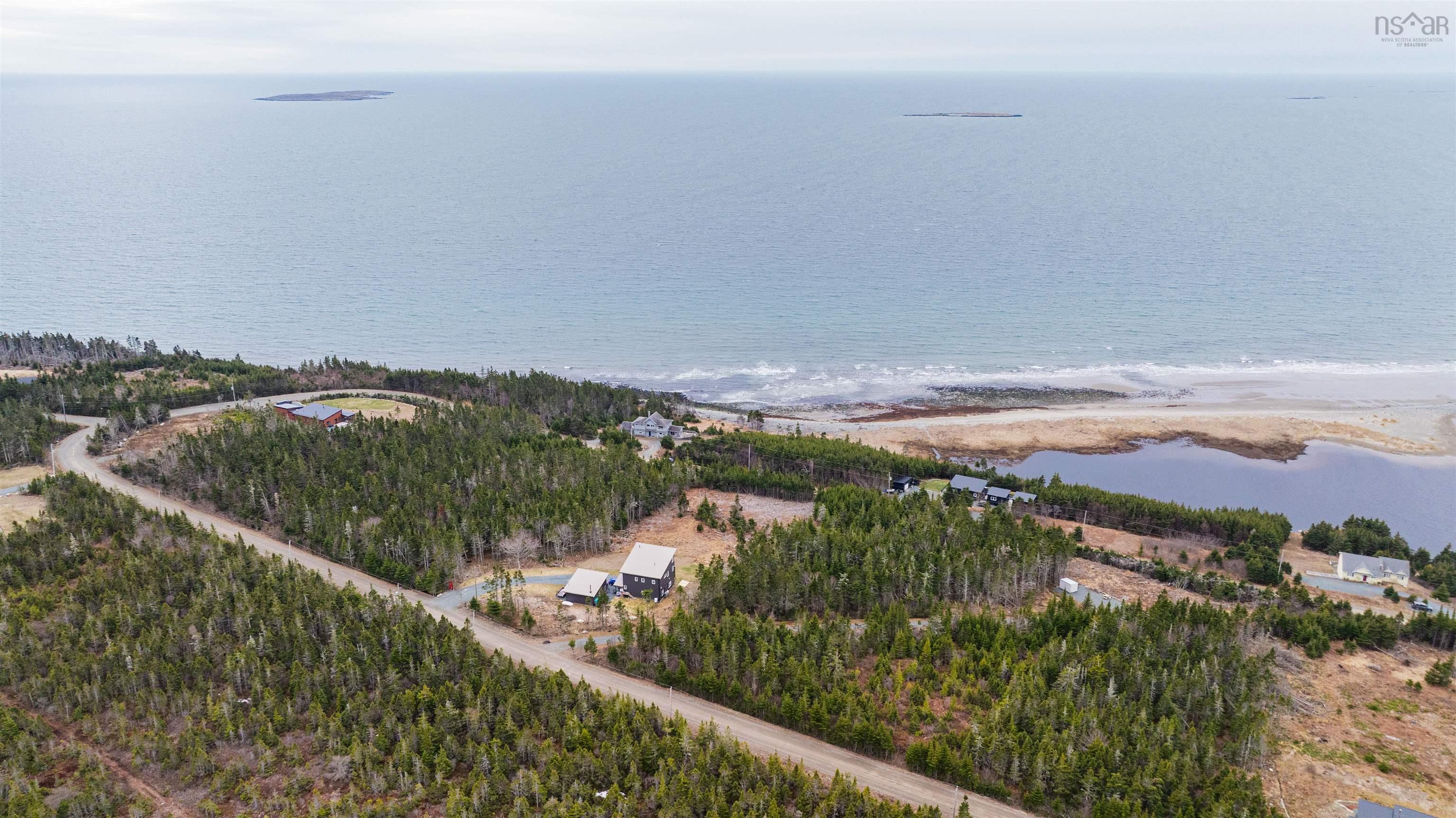 $149,900.00: 66 Kaakwogook Way, Clam Bay