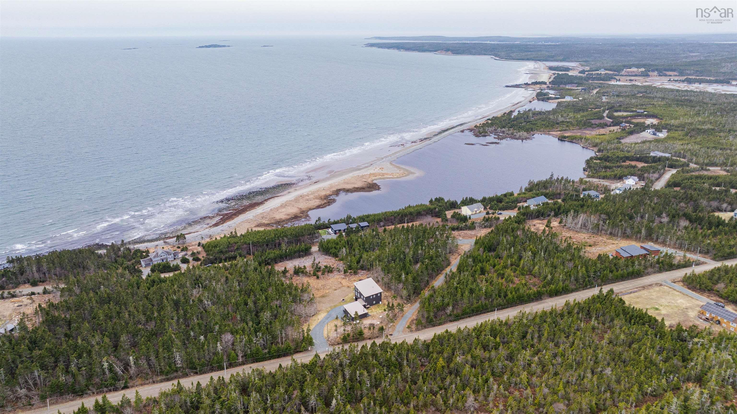 $149,900.00: 66 Kaakwogook Way, Clam Bay