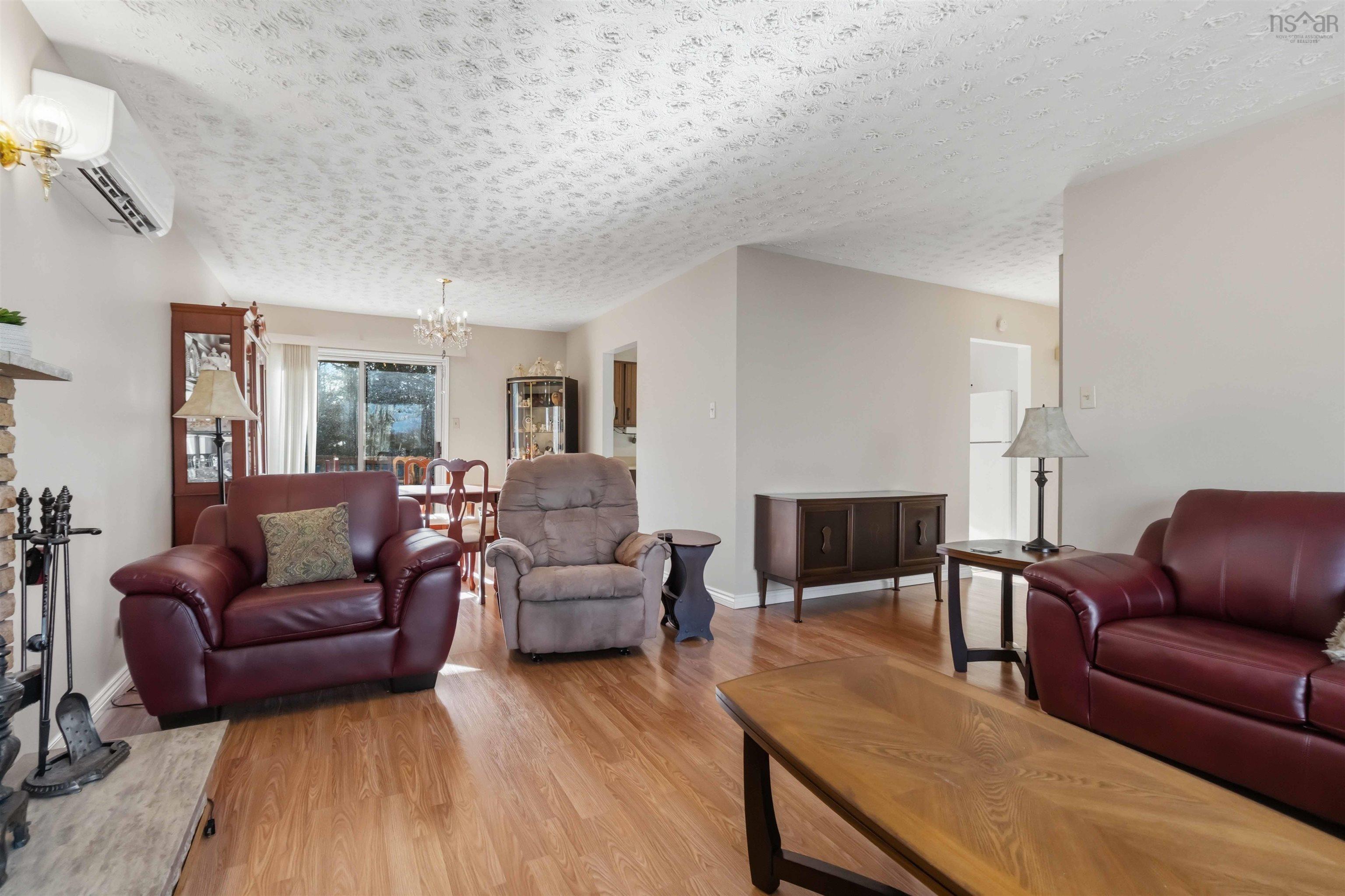 $499,900.00: 21 Carlheath Drive, Wellington