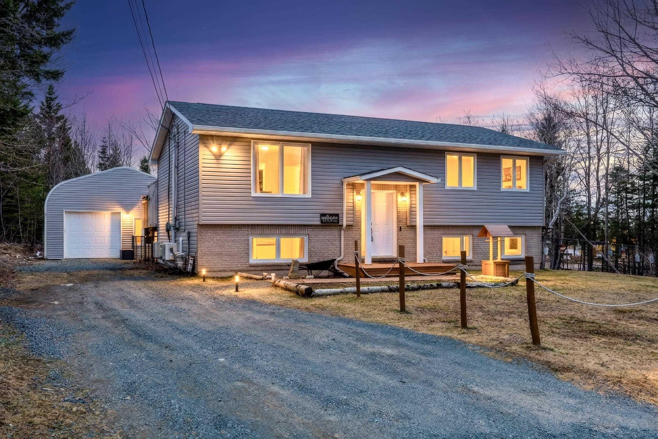 $574,900.00: 99 Loriann Drive, Porters Lake