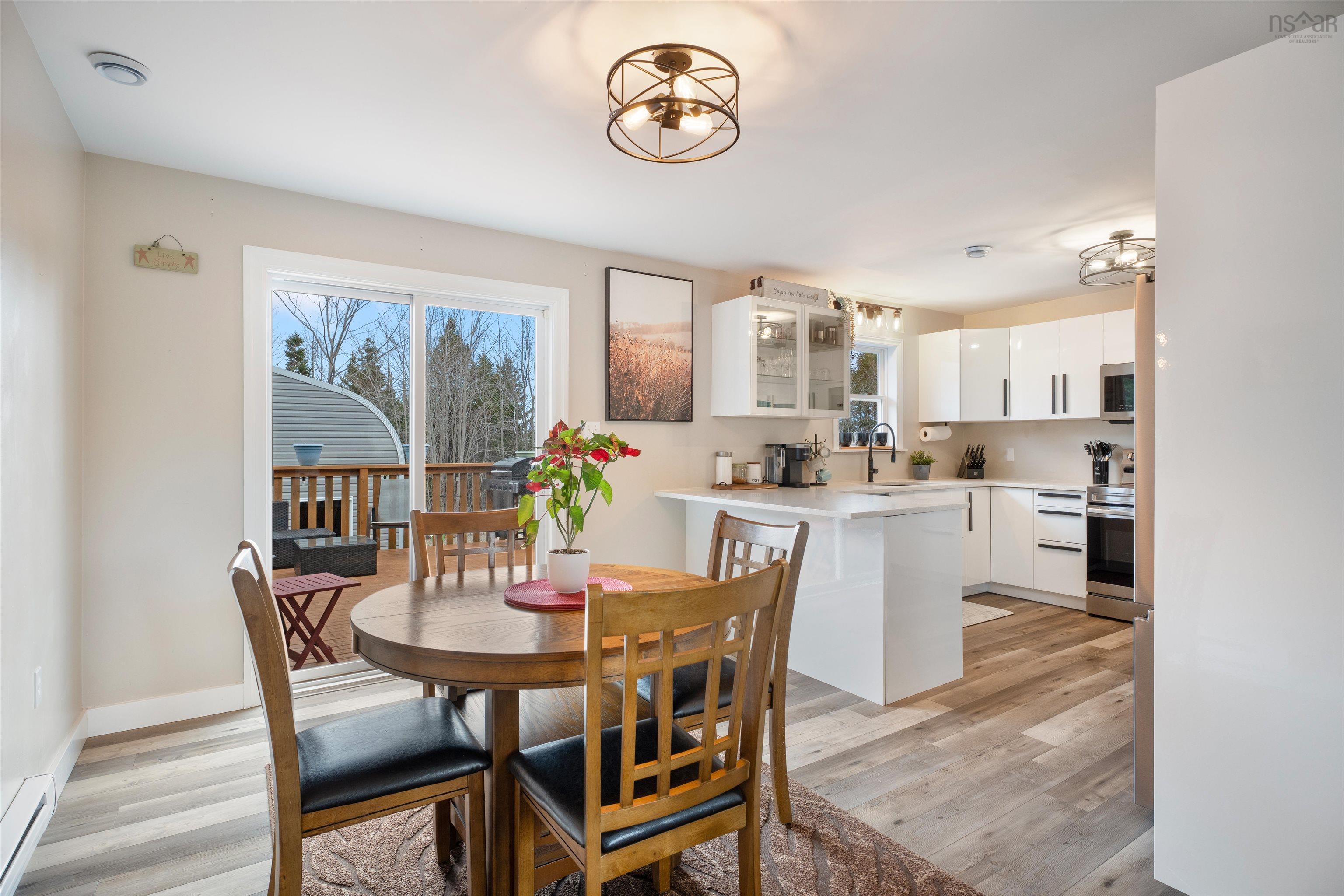 $574,900.00: 99 Loriann Drive, Porters Lake